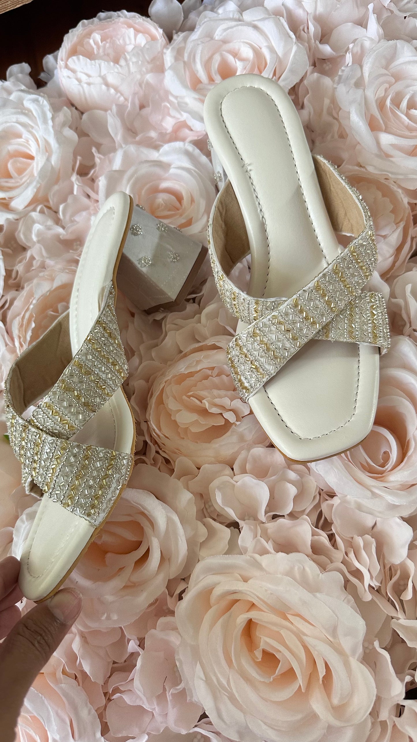 indian heel shoe / jutti Women