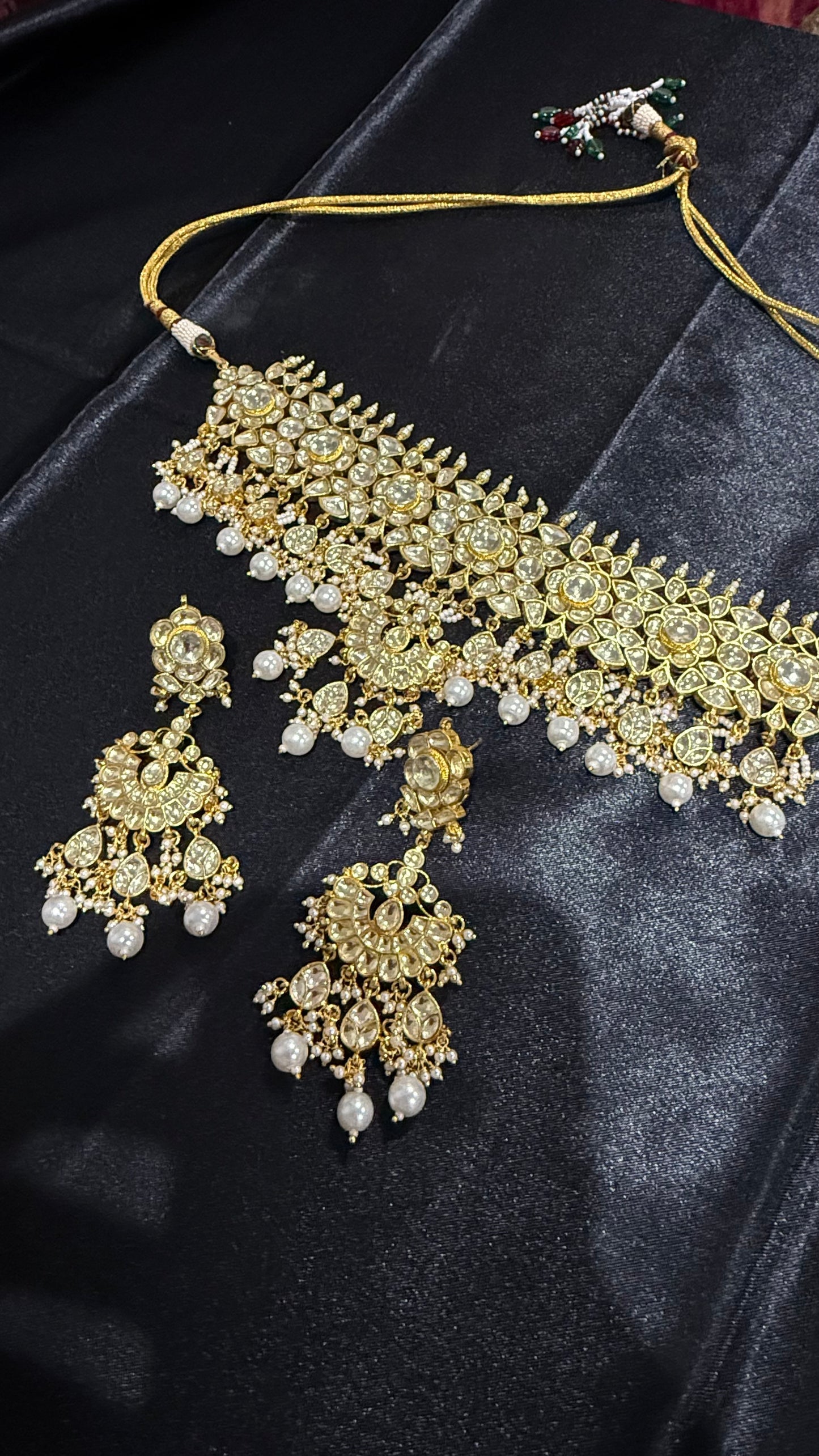 Pachi Kundan Choker Set – Bridal Indian Jewelry with Earrings