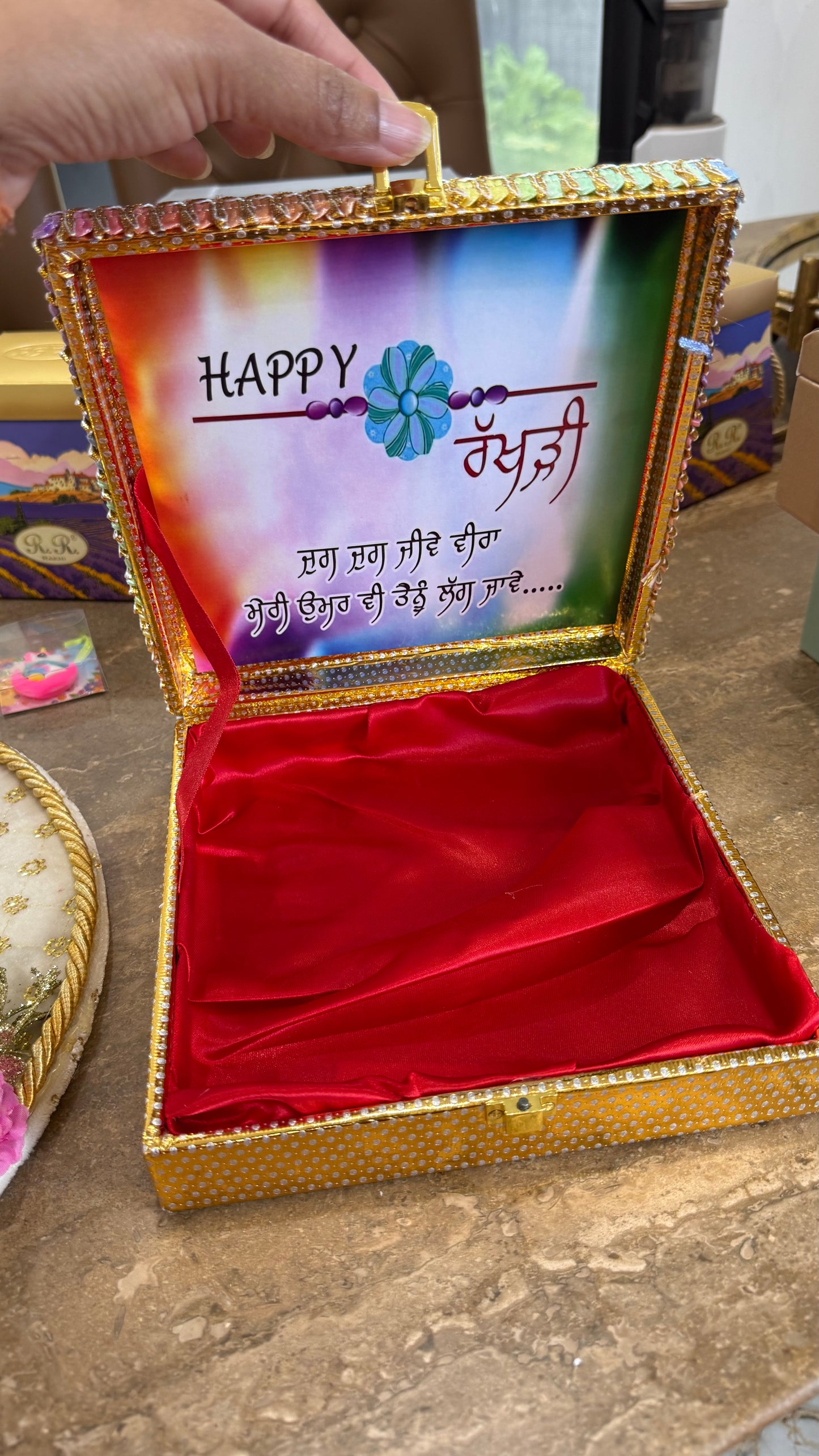 rakhi gift hamper empty box