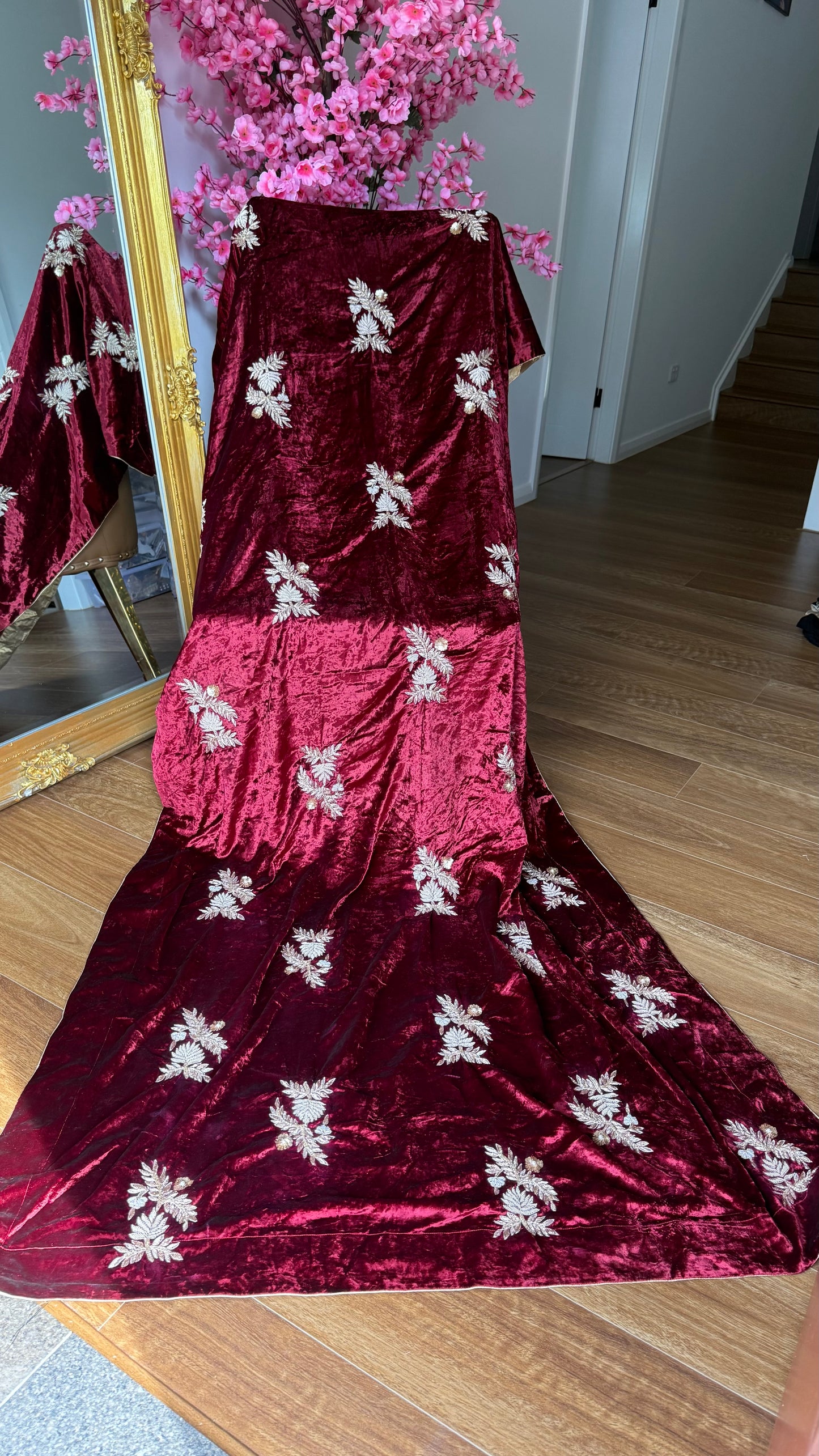 Luxurious Velvet Shawl for Winter | Warm & Elegant Wraps shawl/dupatta for bride or groom