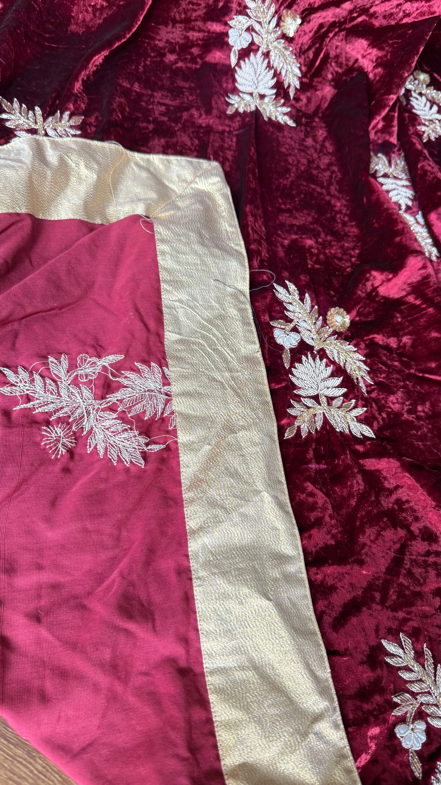 Luxurious Velvet Shawl for Winter | Warm & Elegant Wraps shawl/dupatta for bride or groom