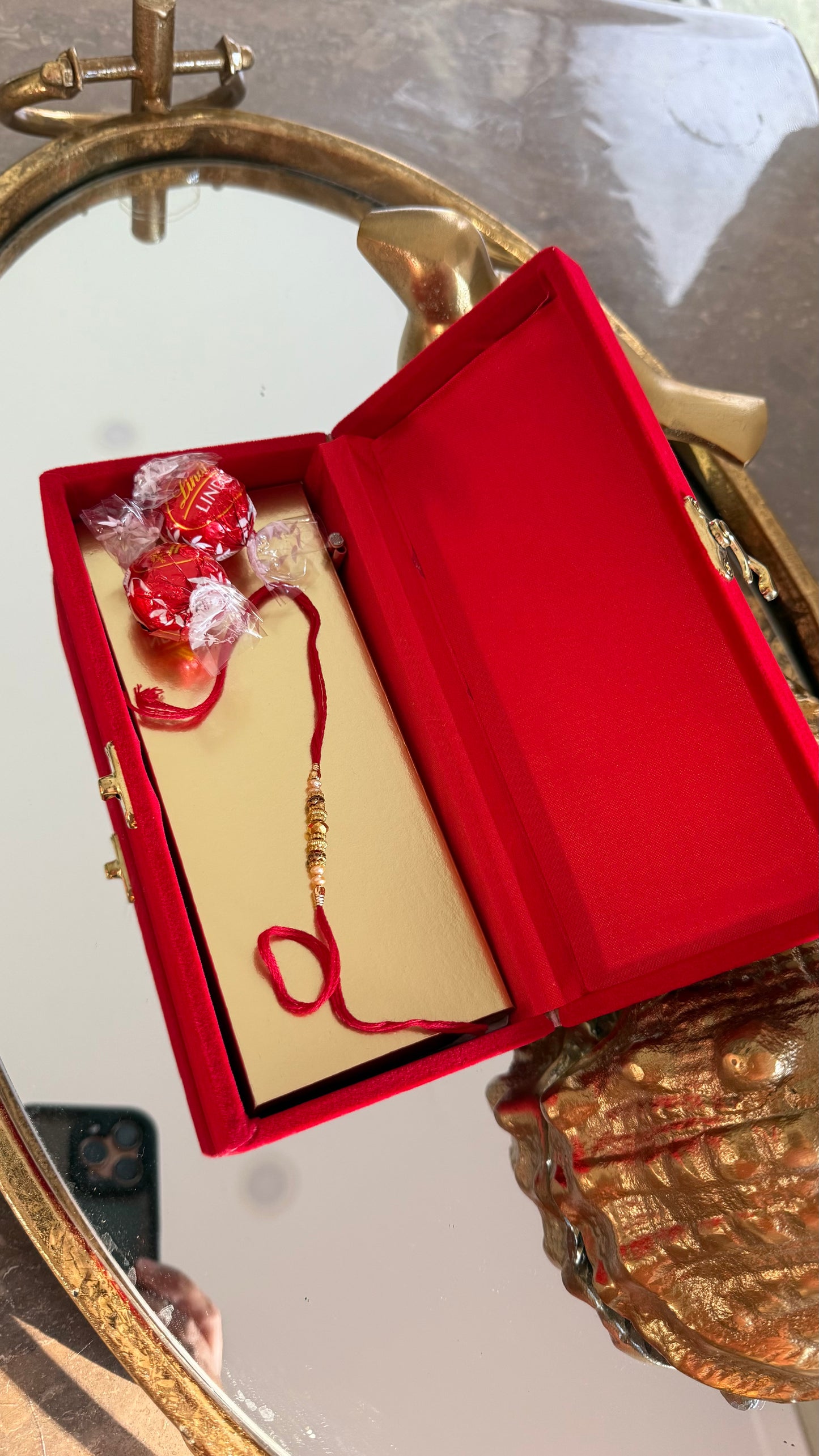 rakhi gift hamper