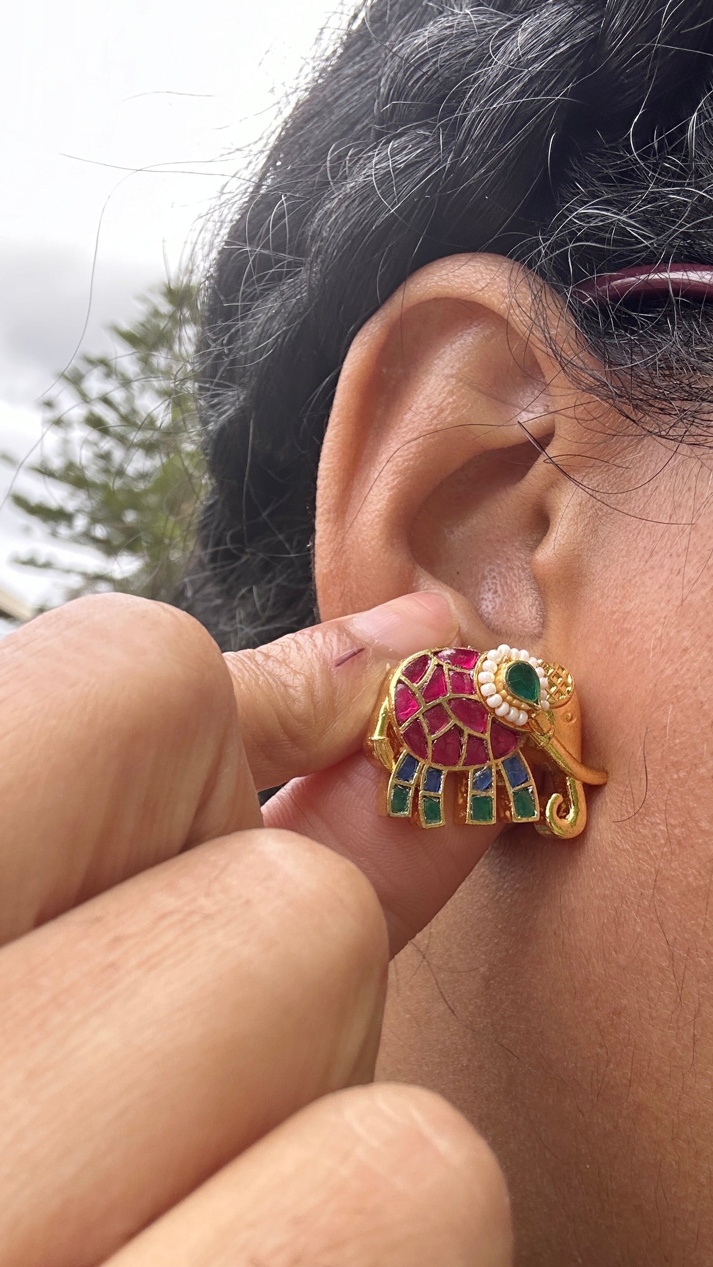 Pachi kundan elephant studs multi