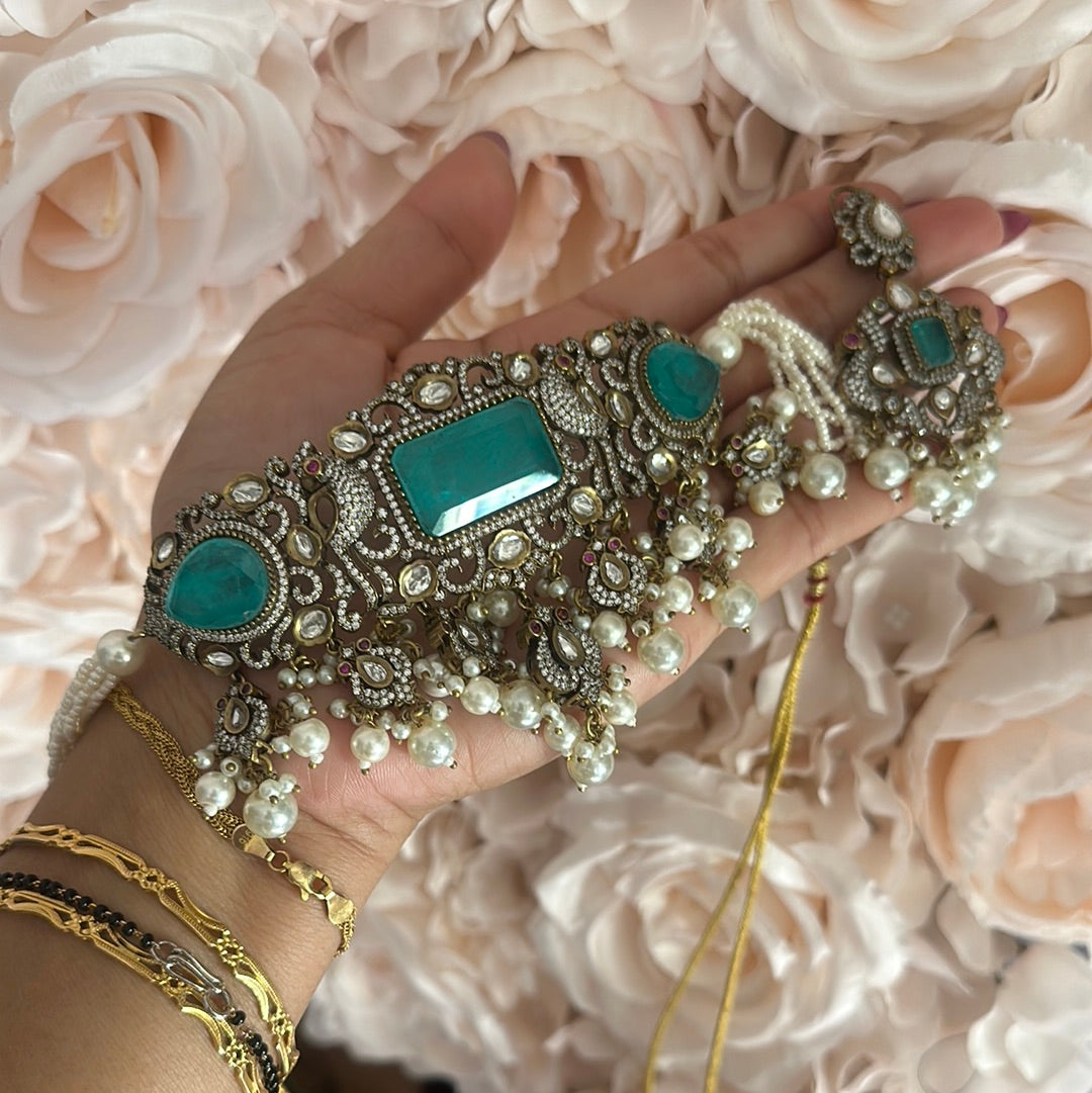 Moissanite choker with earrings with doublet stone sea green
