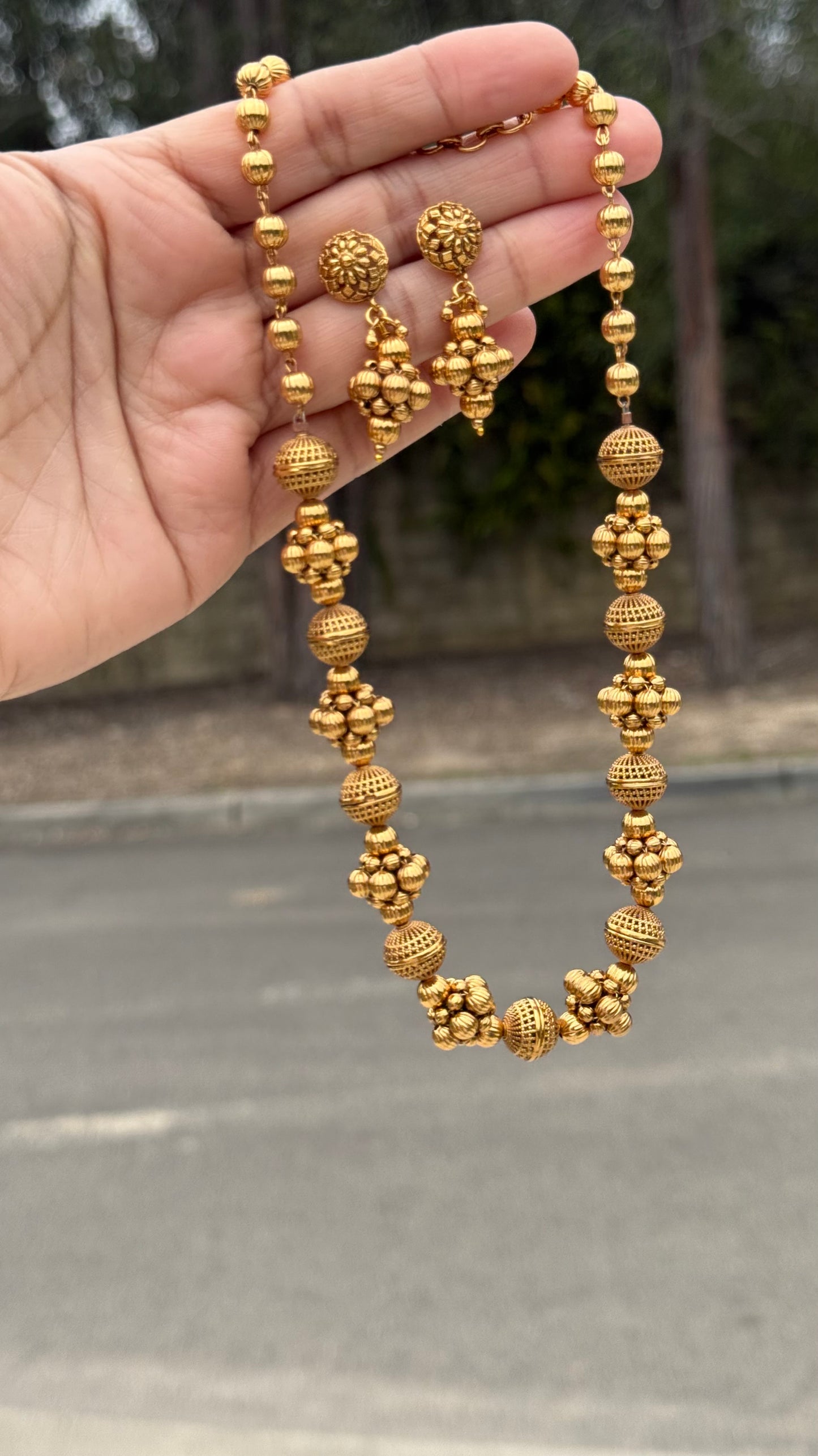 Antique gold necklace Matar Mala chain set Sandookh collection