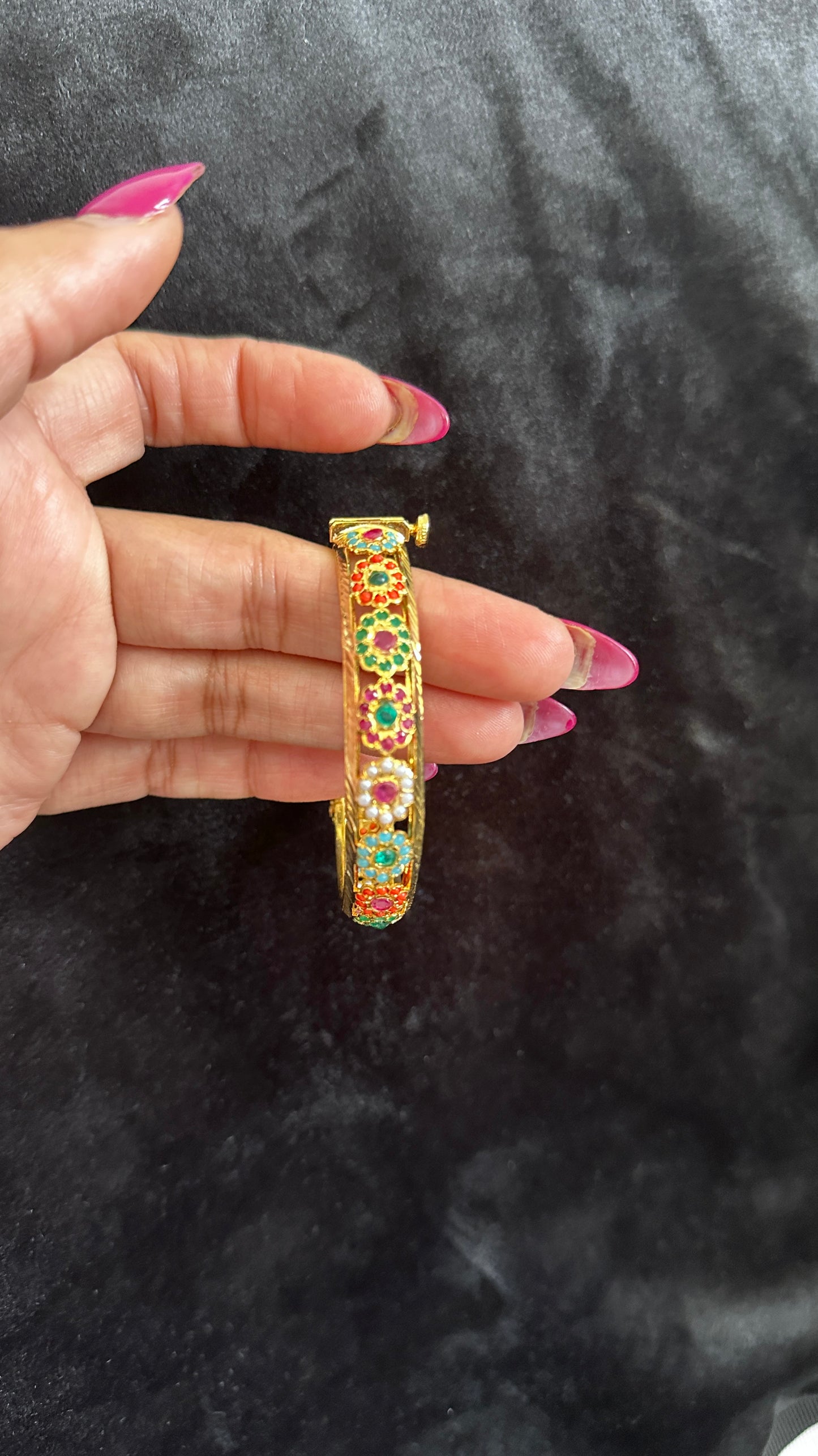 real Jadau Kangan openable