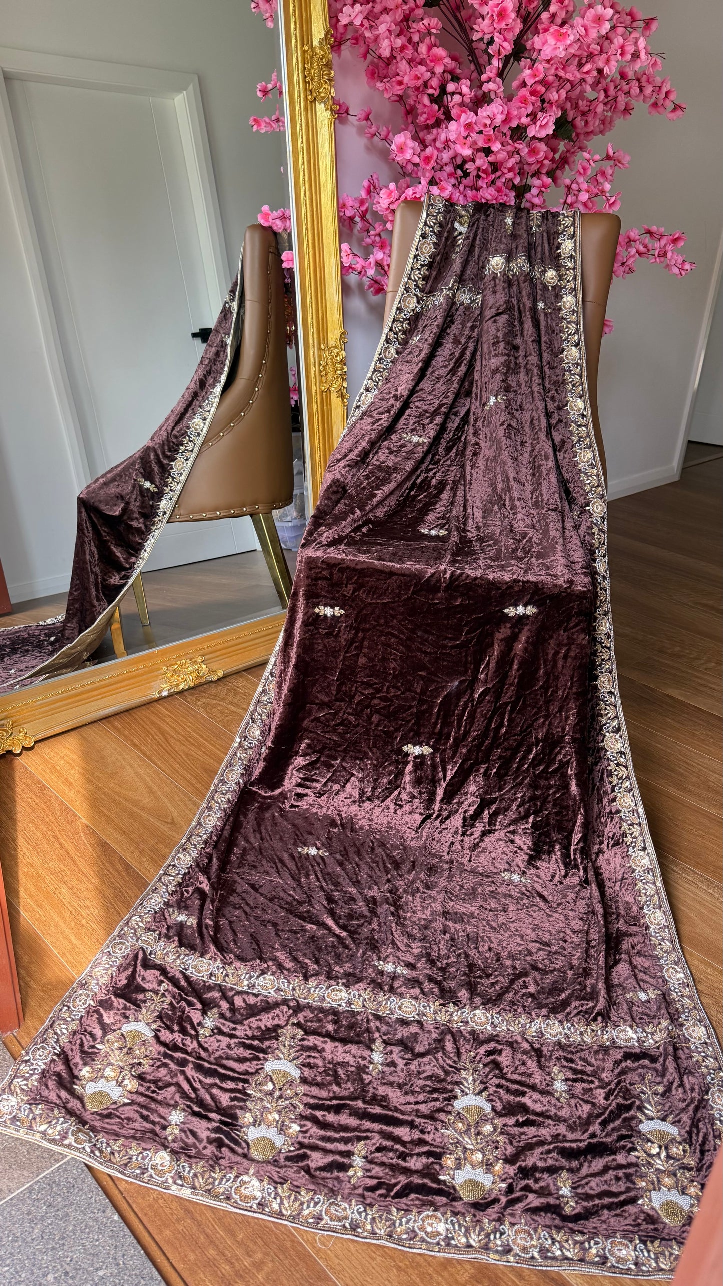 Luxurious Velvet Shawl for Winter | Warm & Elegant Wraps shawl/dupatta for bride or groom