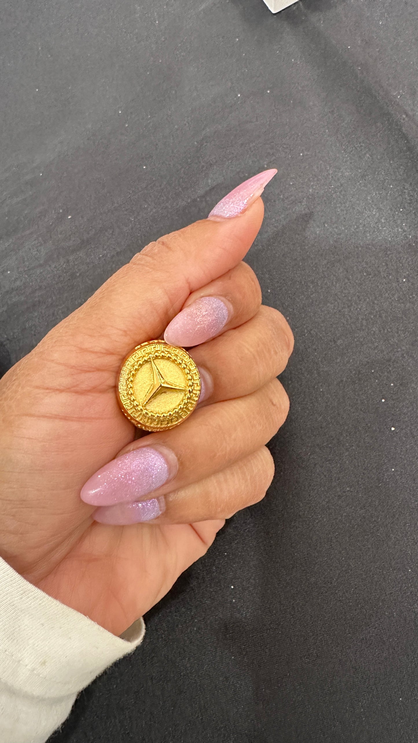 Mens gold look ring