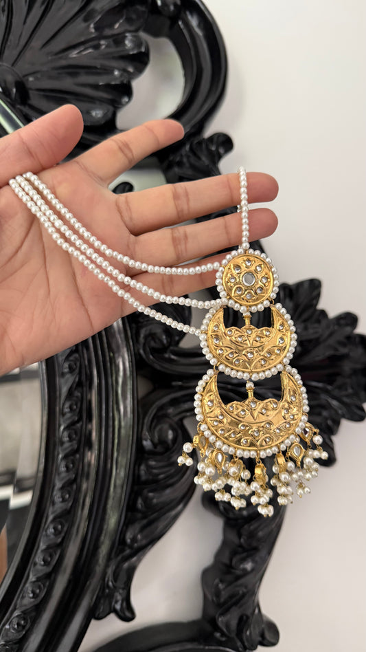 pakistani kundan earrings with attached pearl sahare