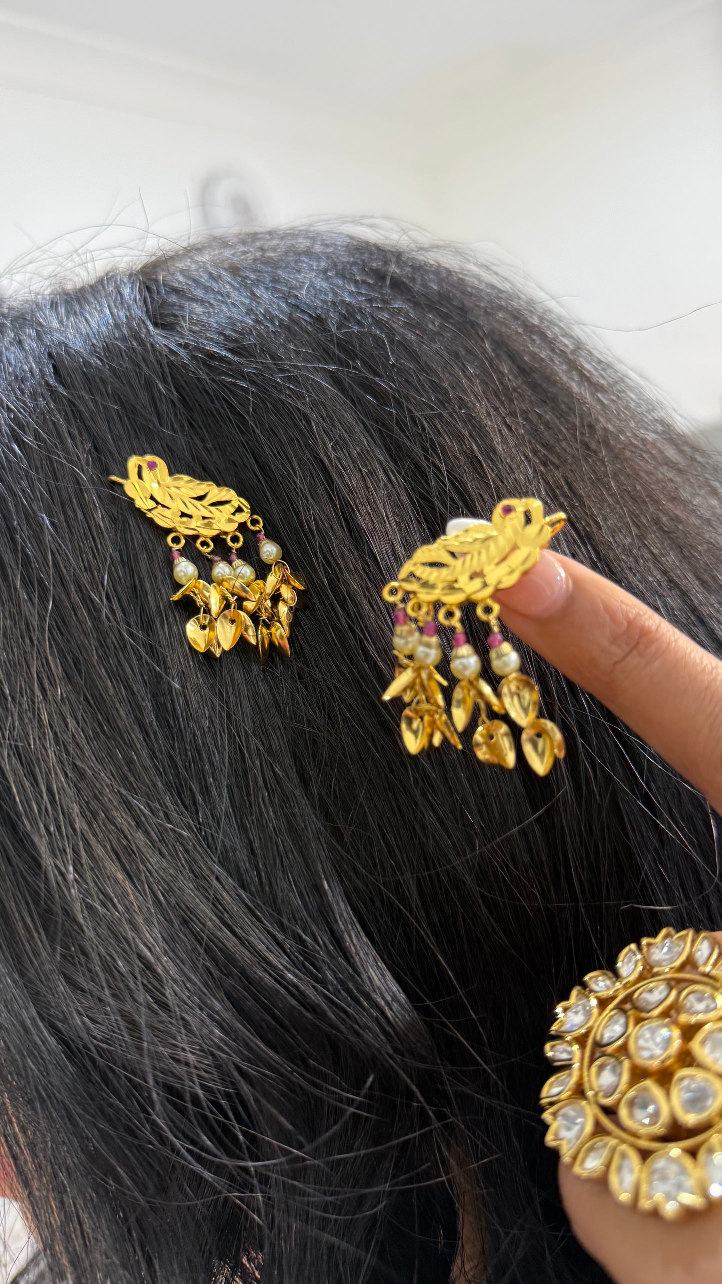 Gold plated hair clip (sui ) sandookh collection