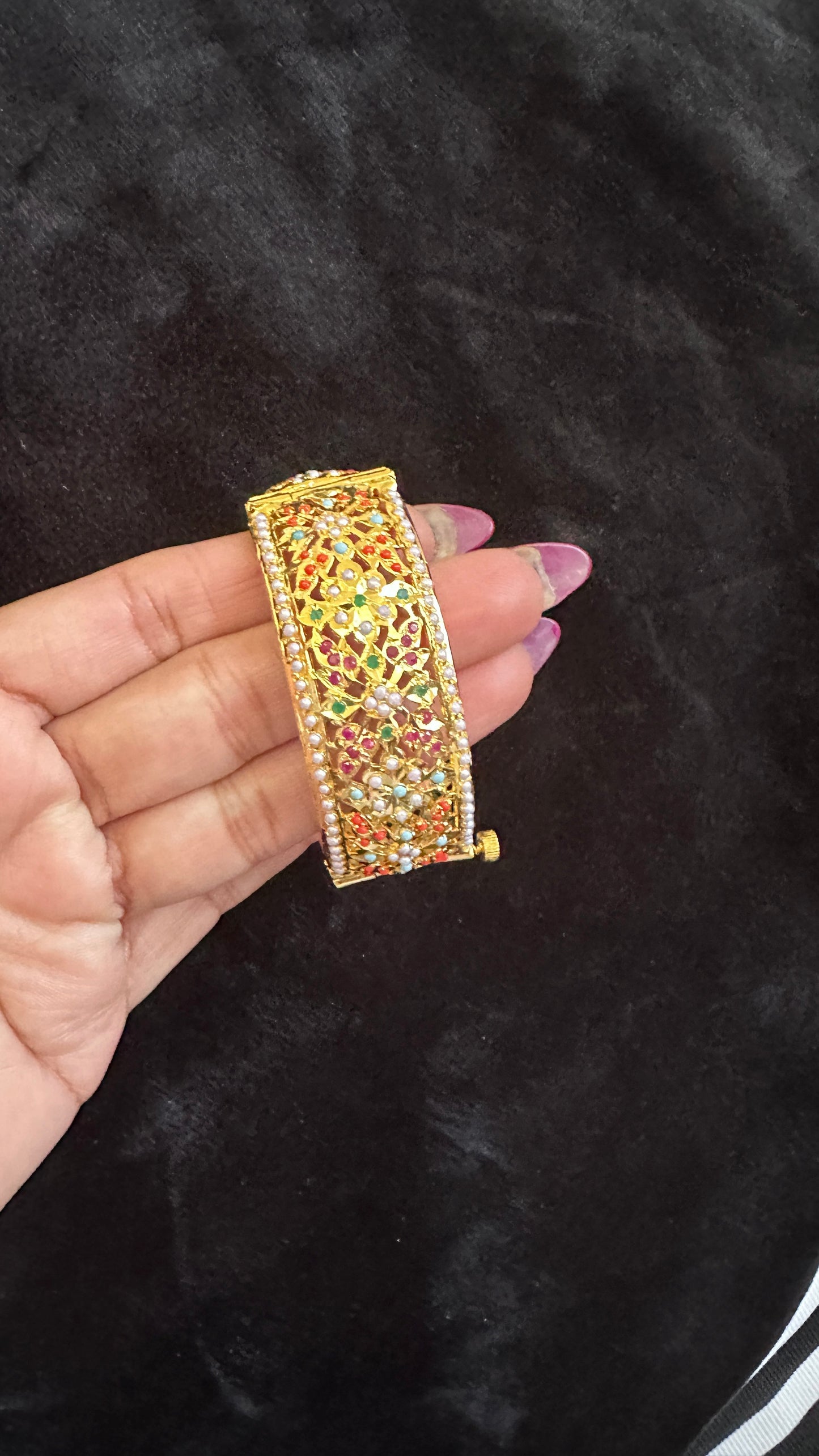 real Jadau Kangan openable