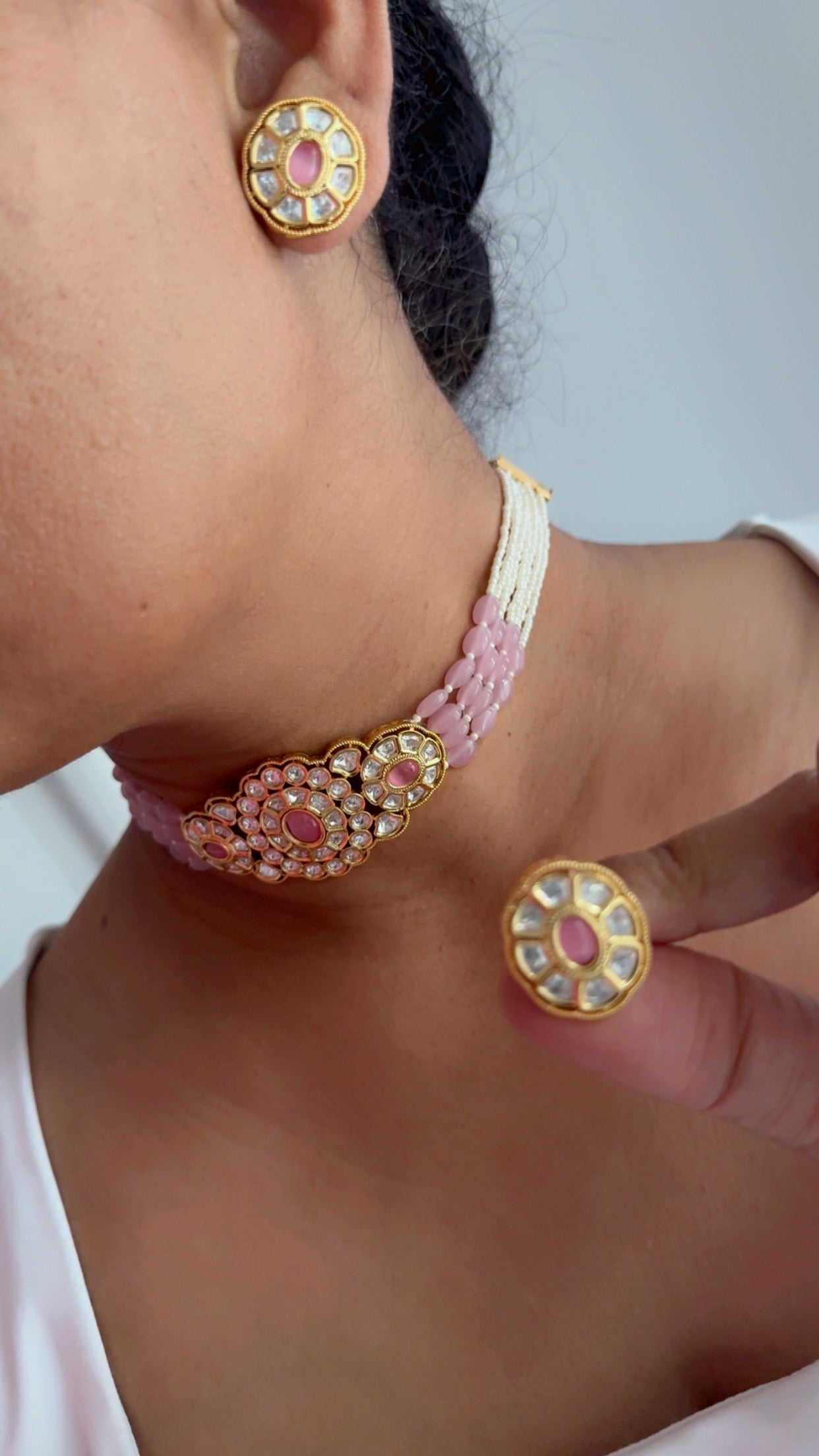 Uncut Kundan choker