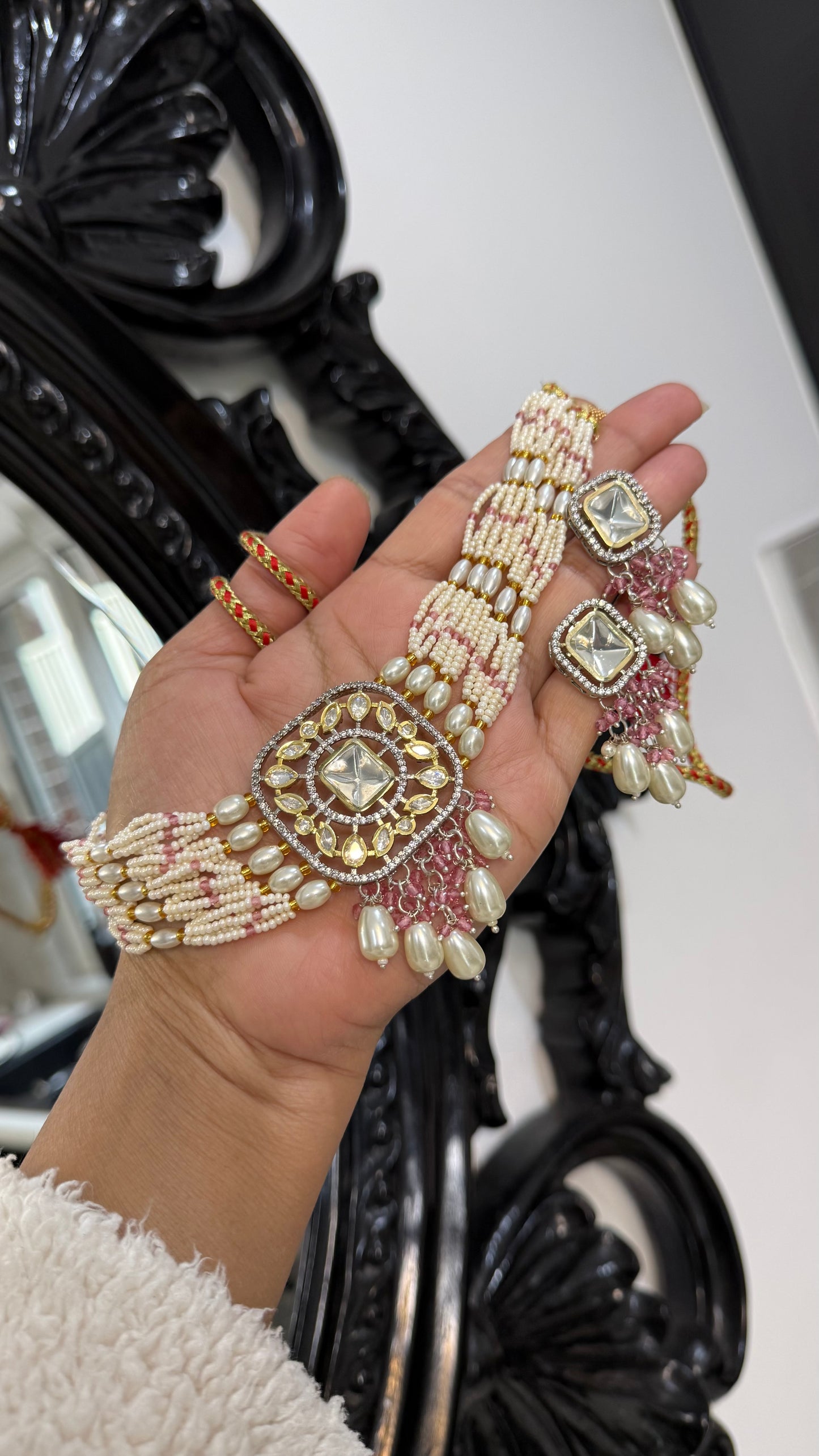 Premium Kundan Choker Set with matching earrings