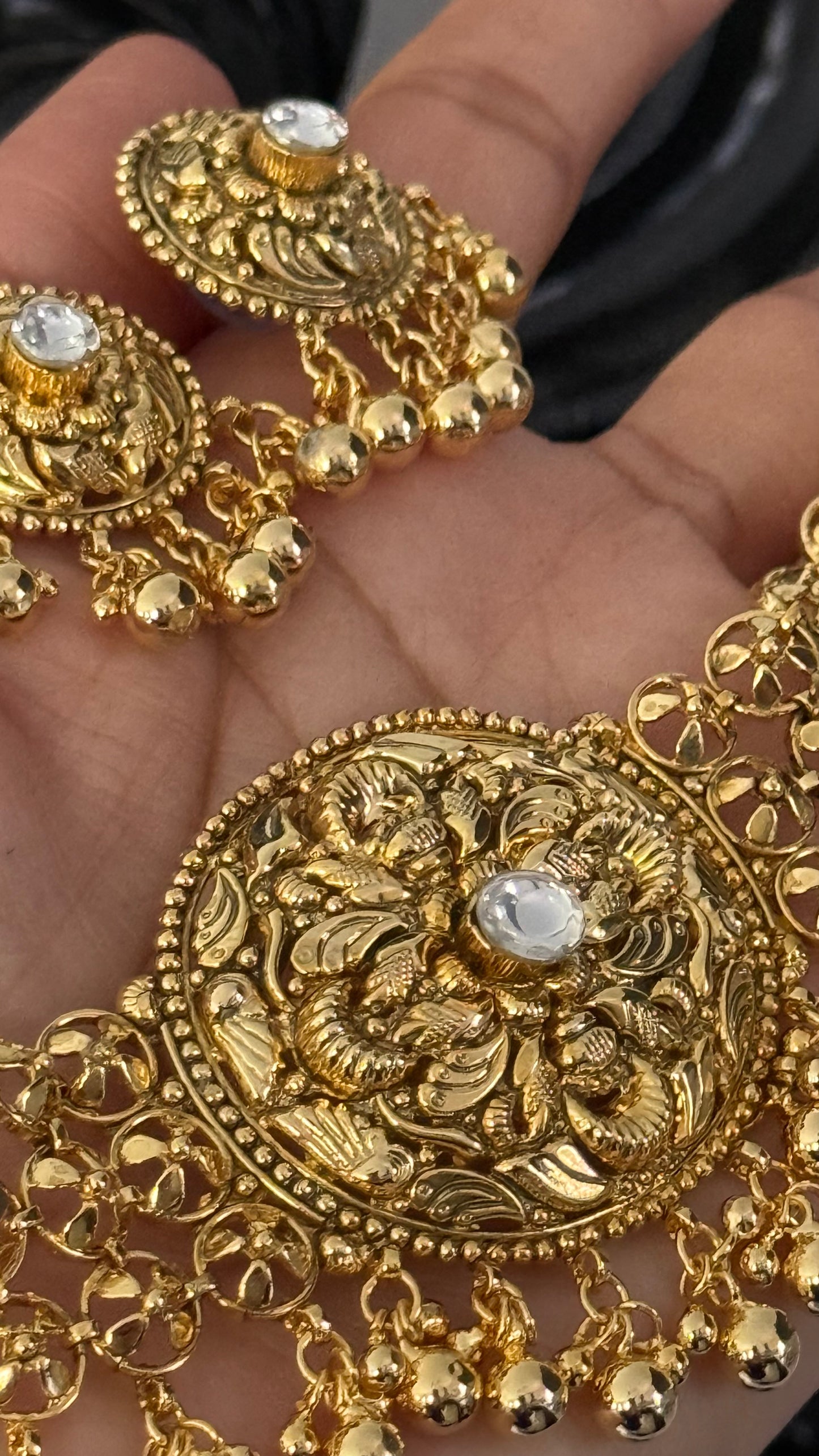 Gold Plated Indian Choker Set with studs Sandookh collection