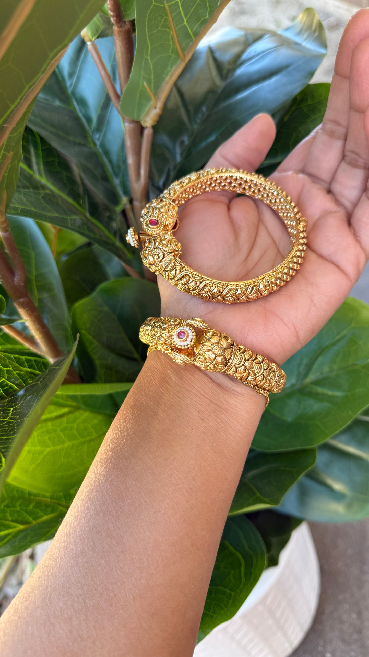 Gold plated kangan antique look Sandookh collection design no 14
