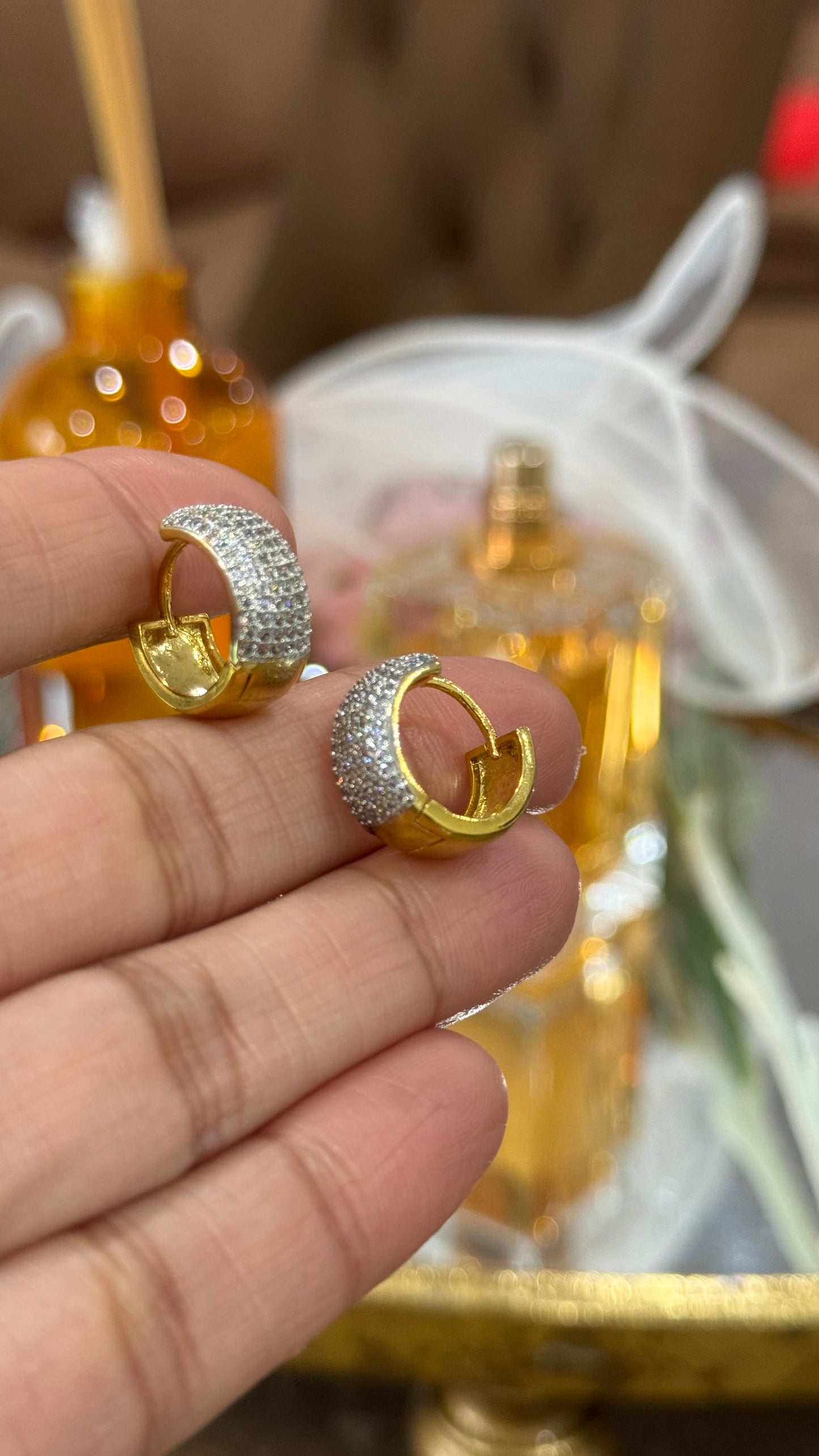 Walia hoops earrings