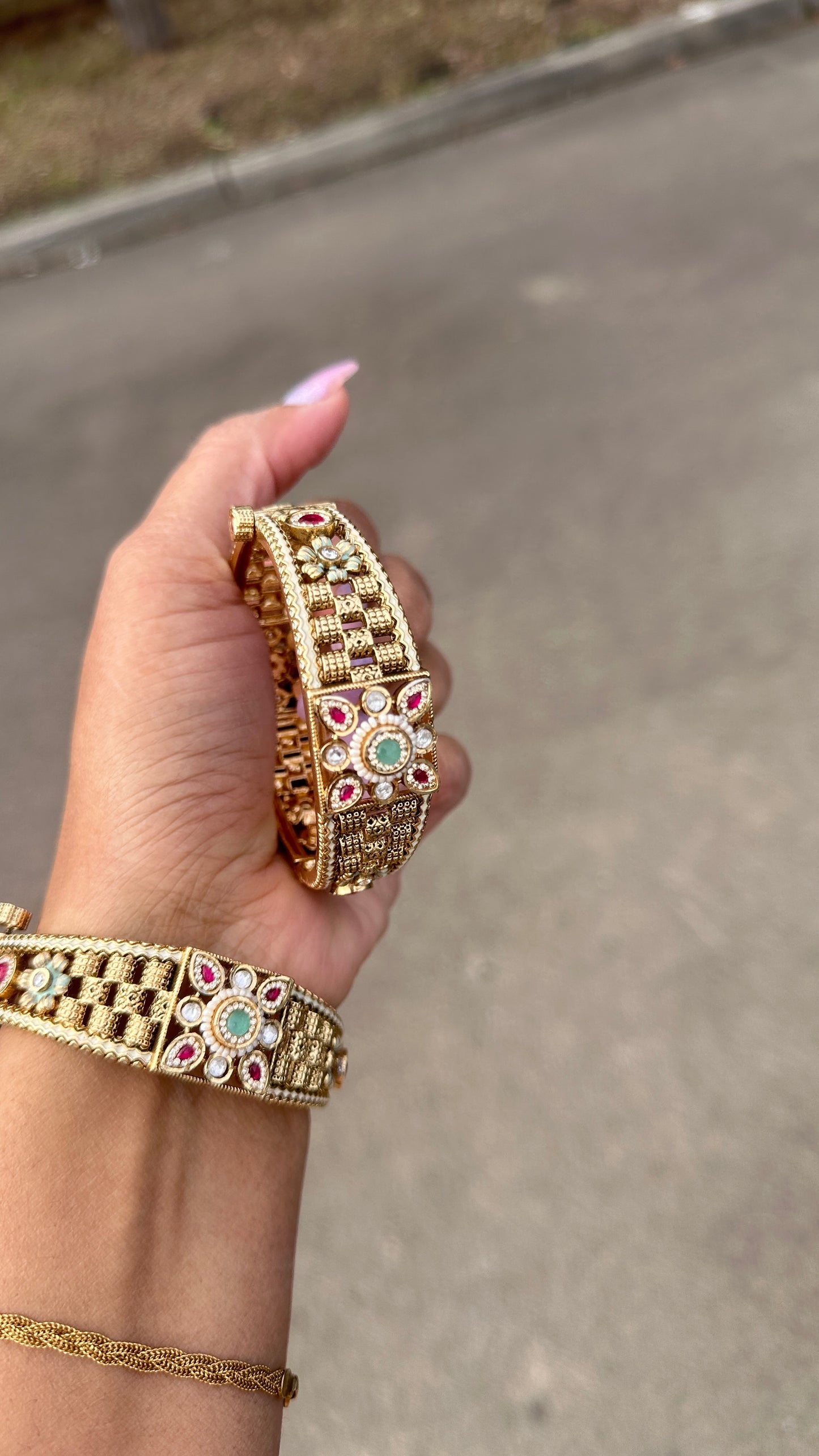antique Gold look kangan sandookh collection design no 10