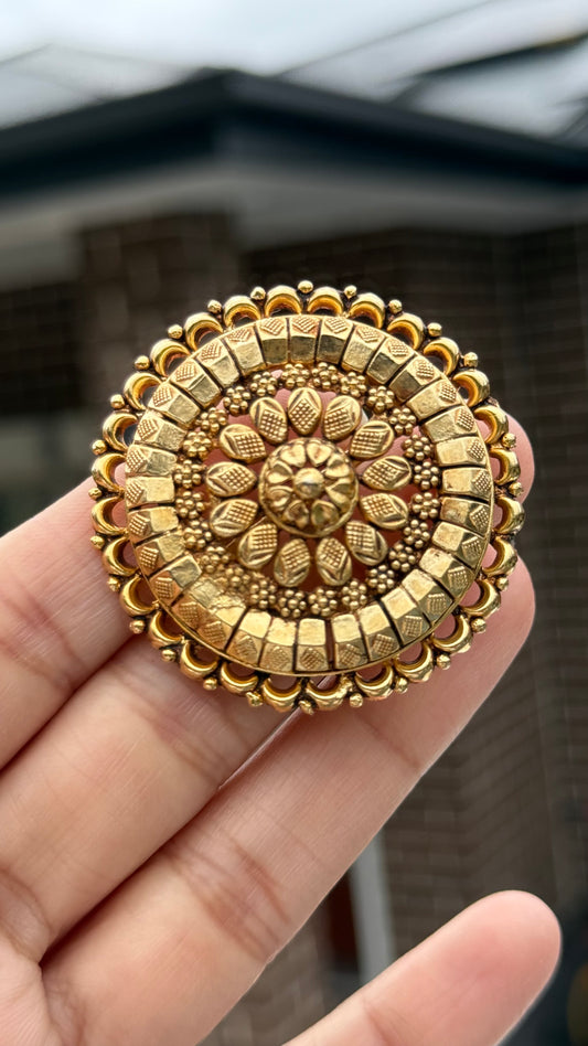 Antique gold plated ring adjustable Sandookh collection