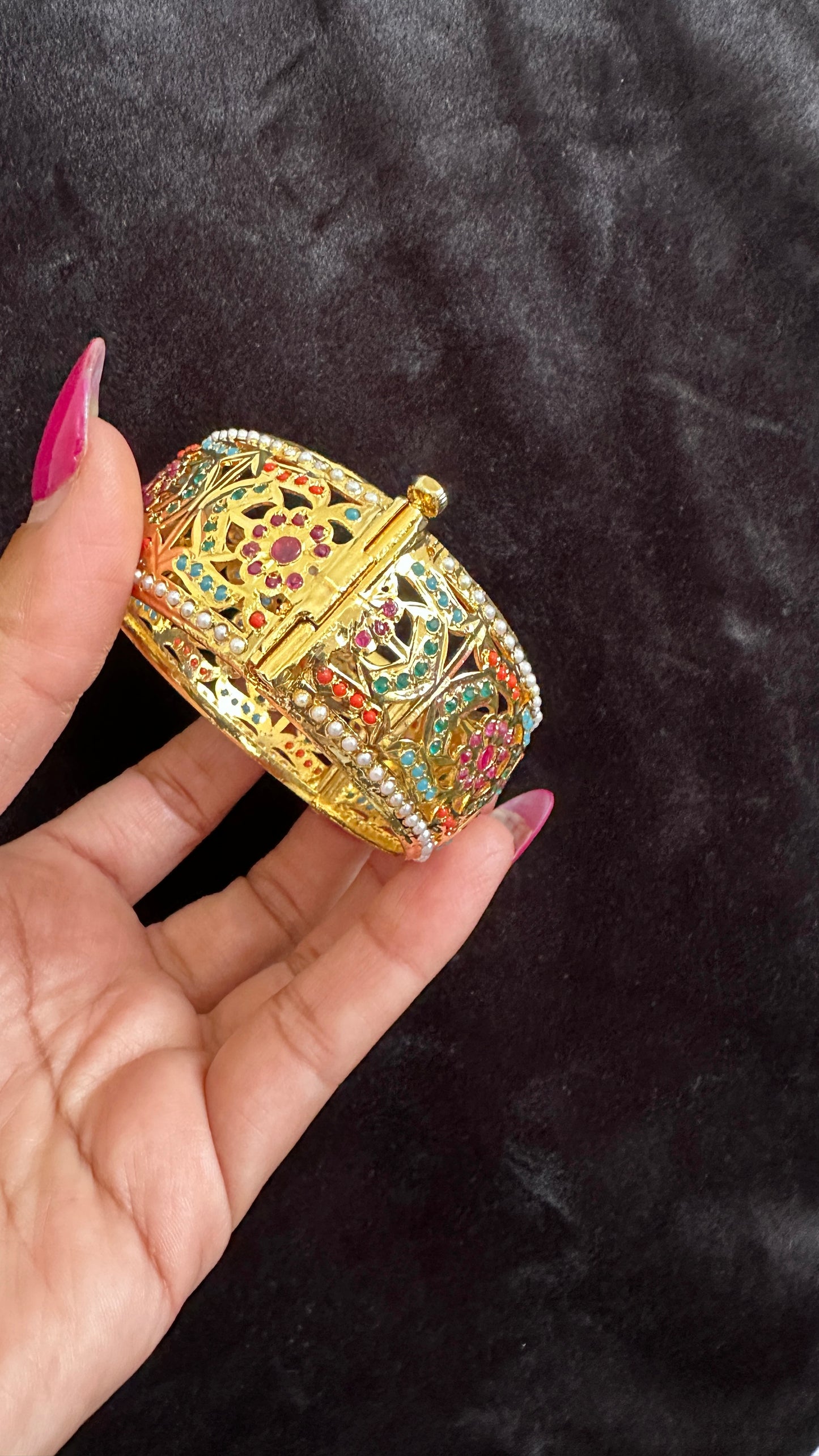 real Jadau Kangan openable