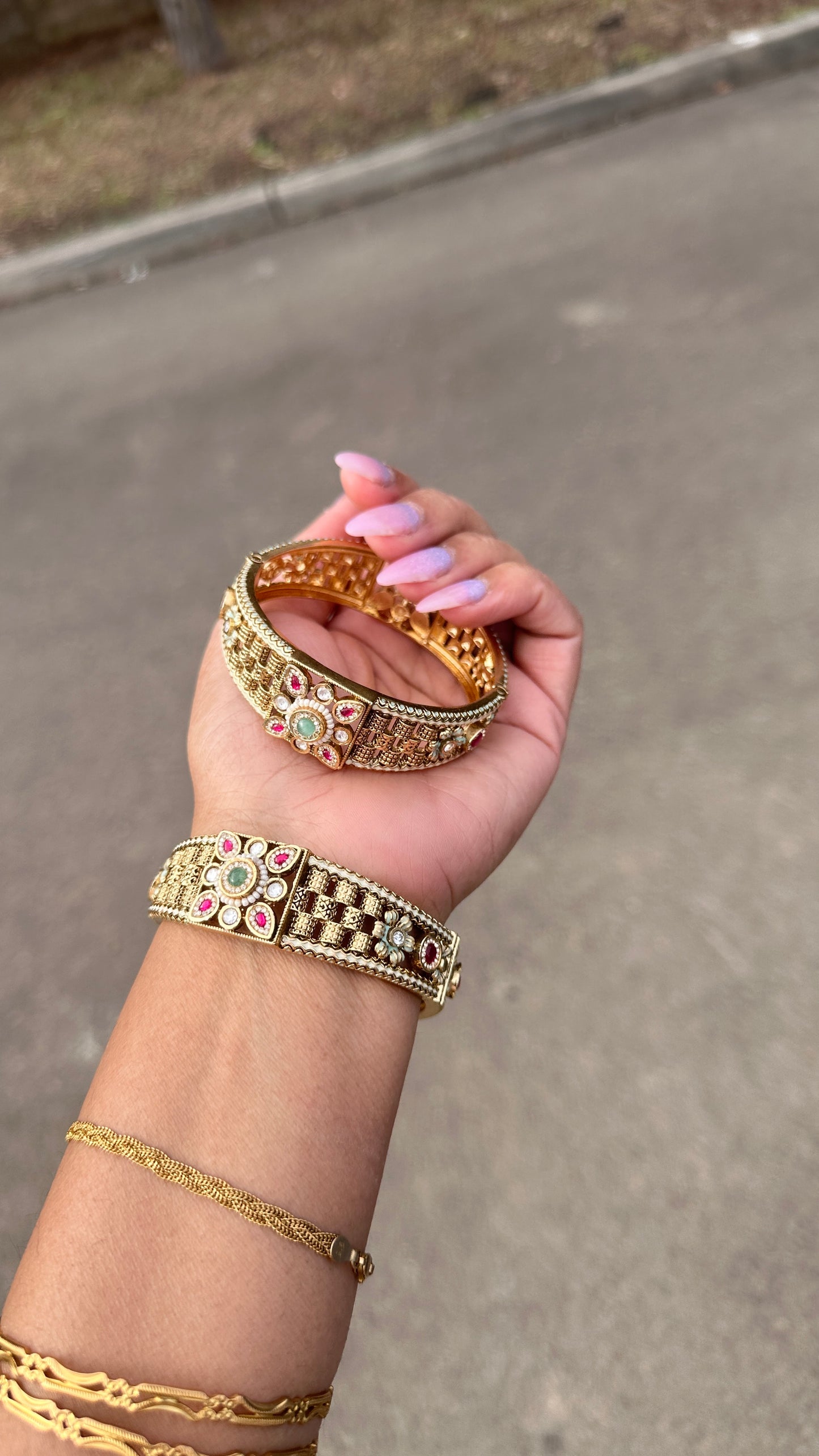 antique Gold look kangan sandookh collection design no 10