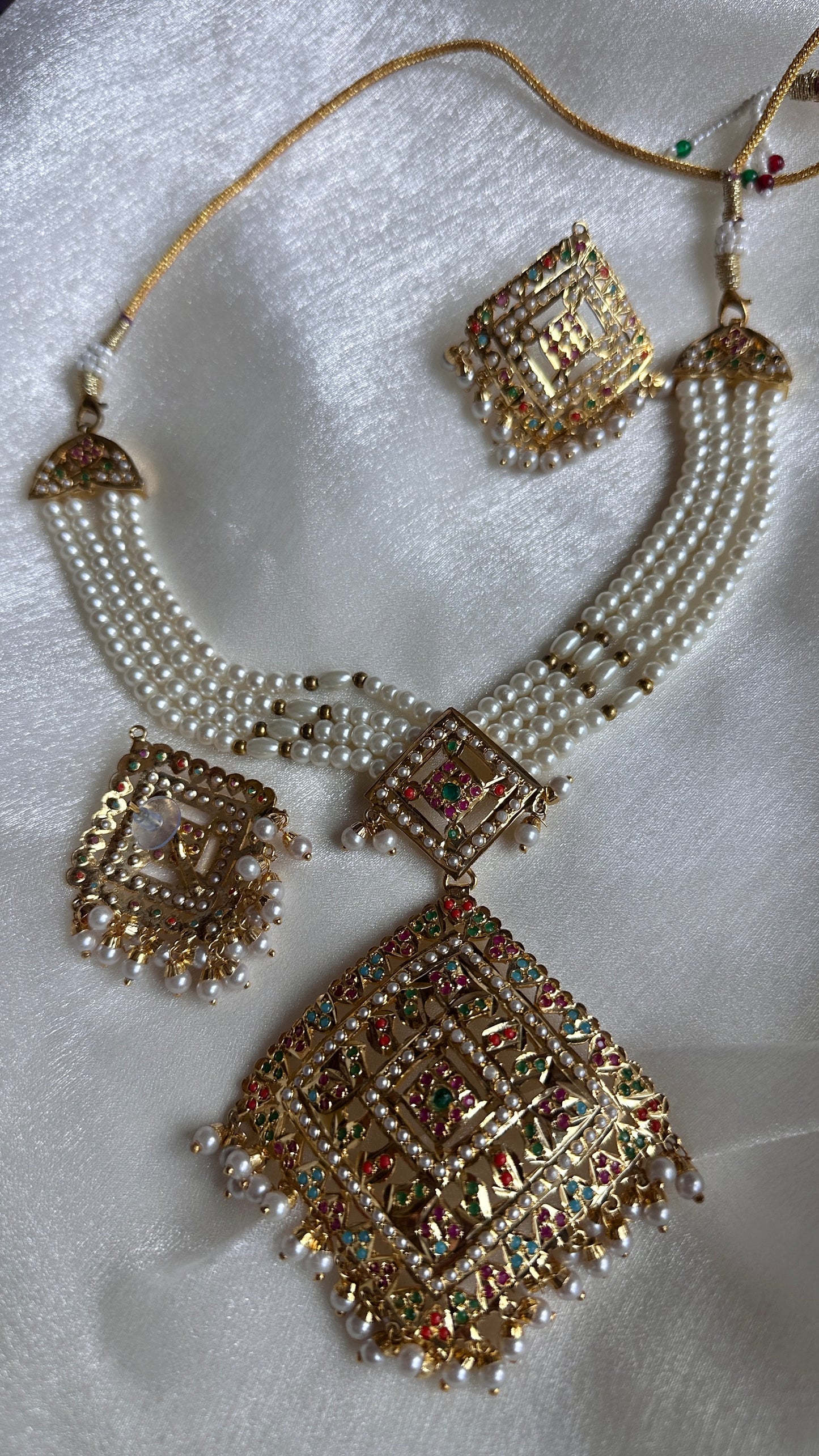 Real jadau gold plated necklace or choker