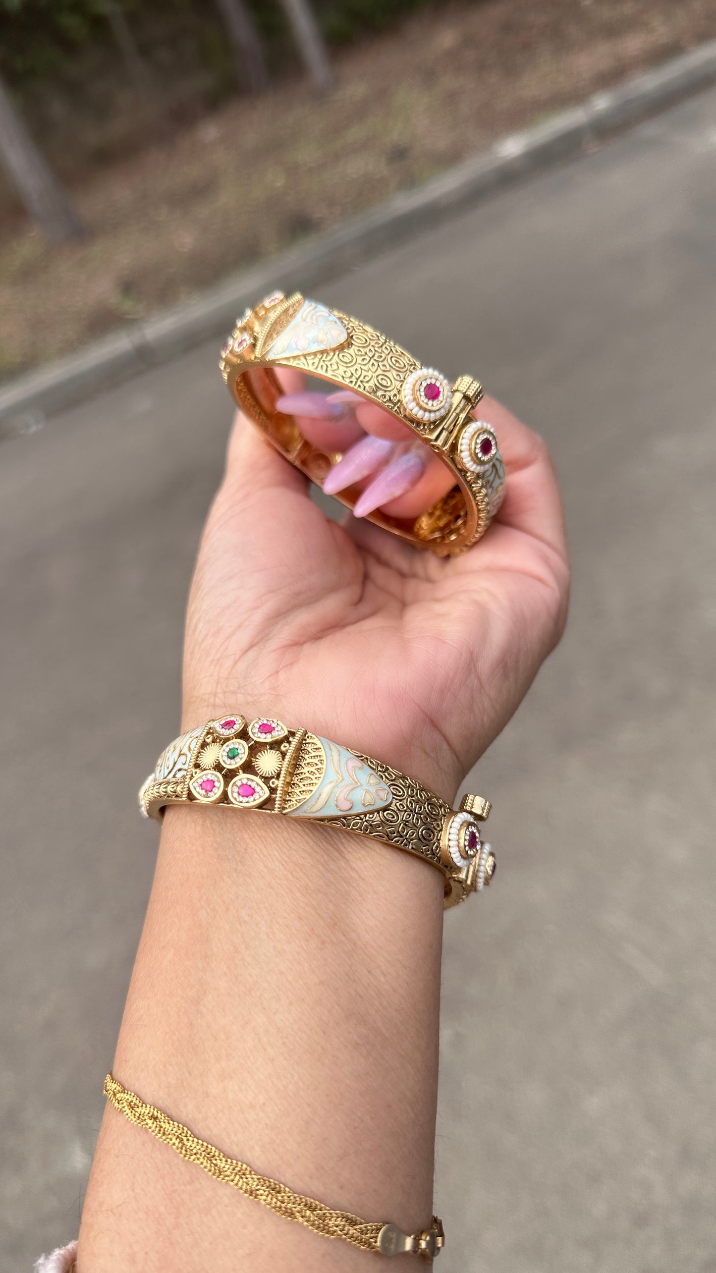 antique Gold look kangan sandookh collection design no 11