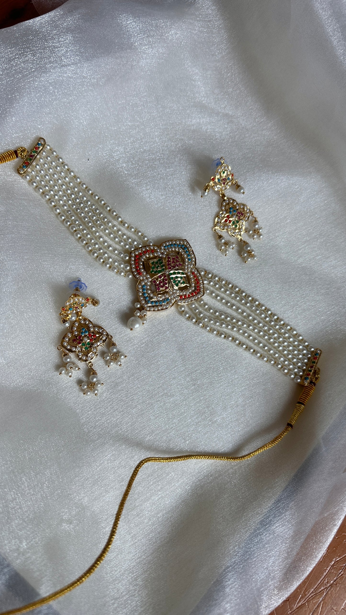 Real jadau gold plated choker