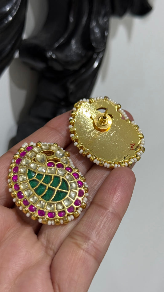 Pachi kundan stud earrings gold plated