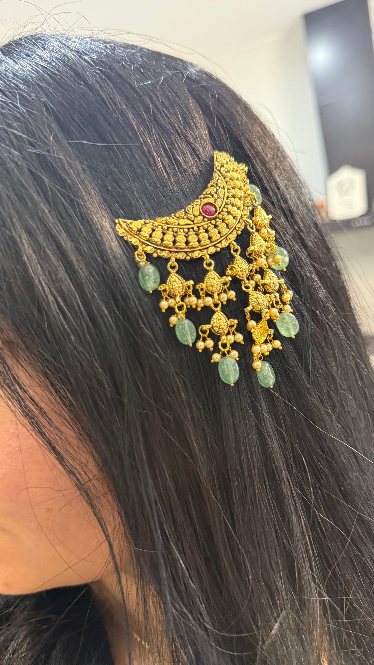 Gold plated hair clip (sui ) sandookh collection