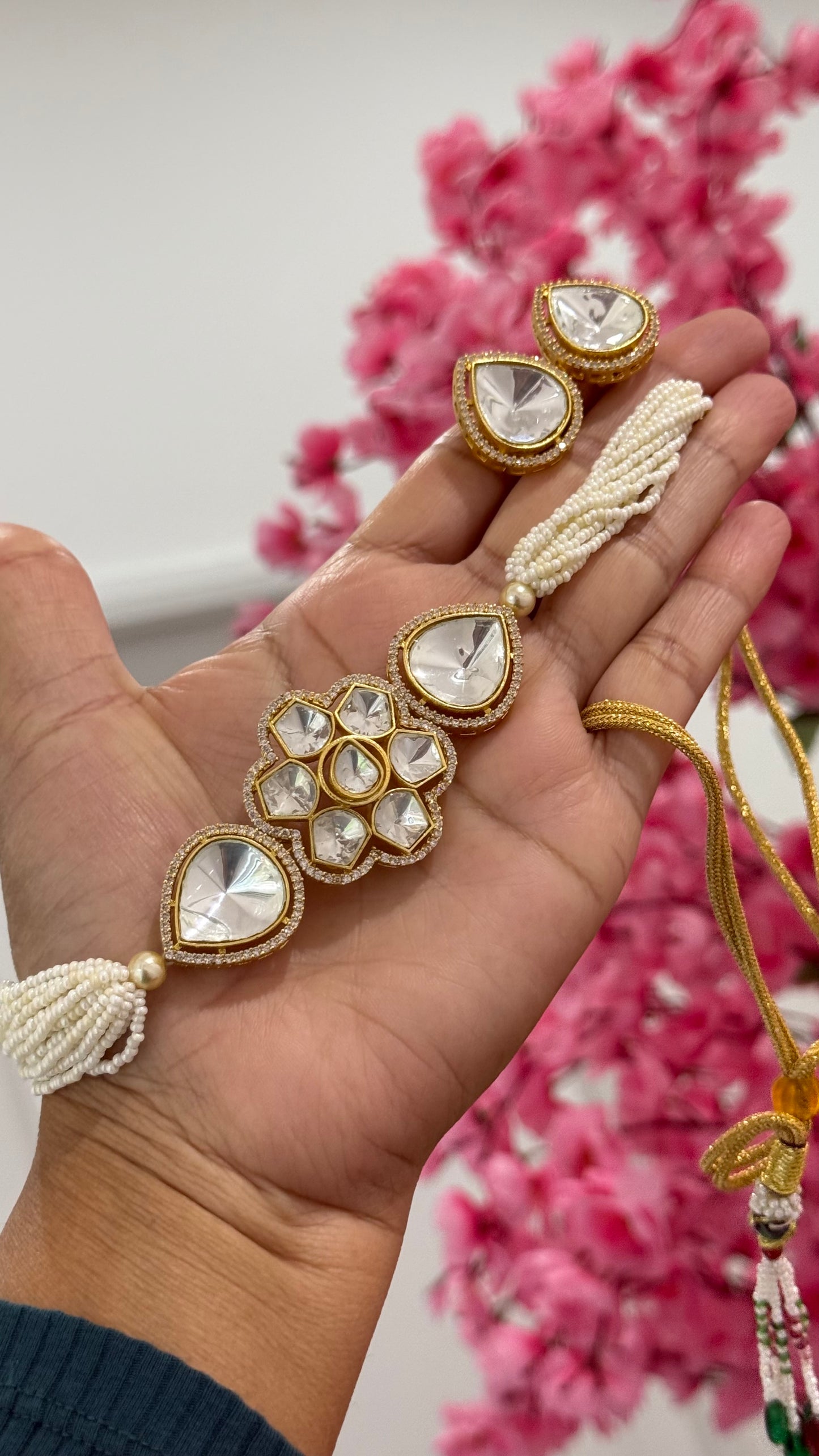 Uncut Kundan choker