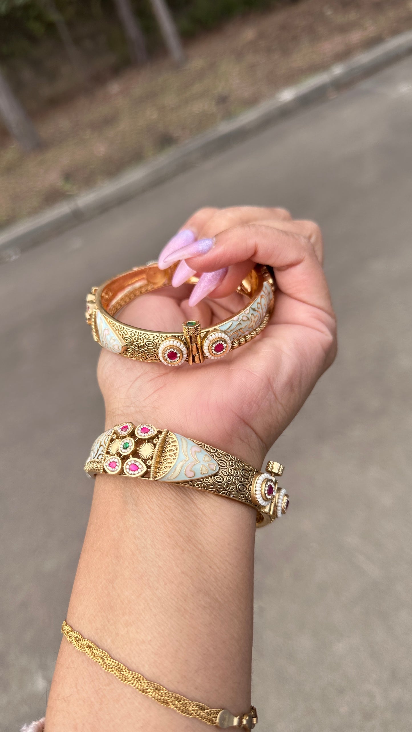antique Gold look kangan sandookh collection design no 11