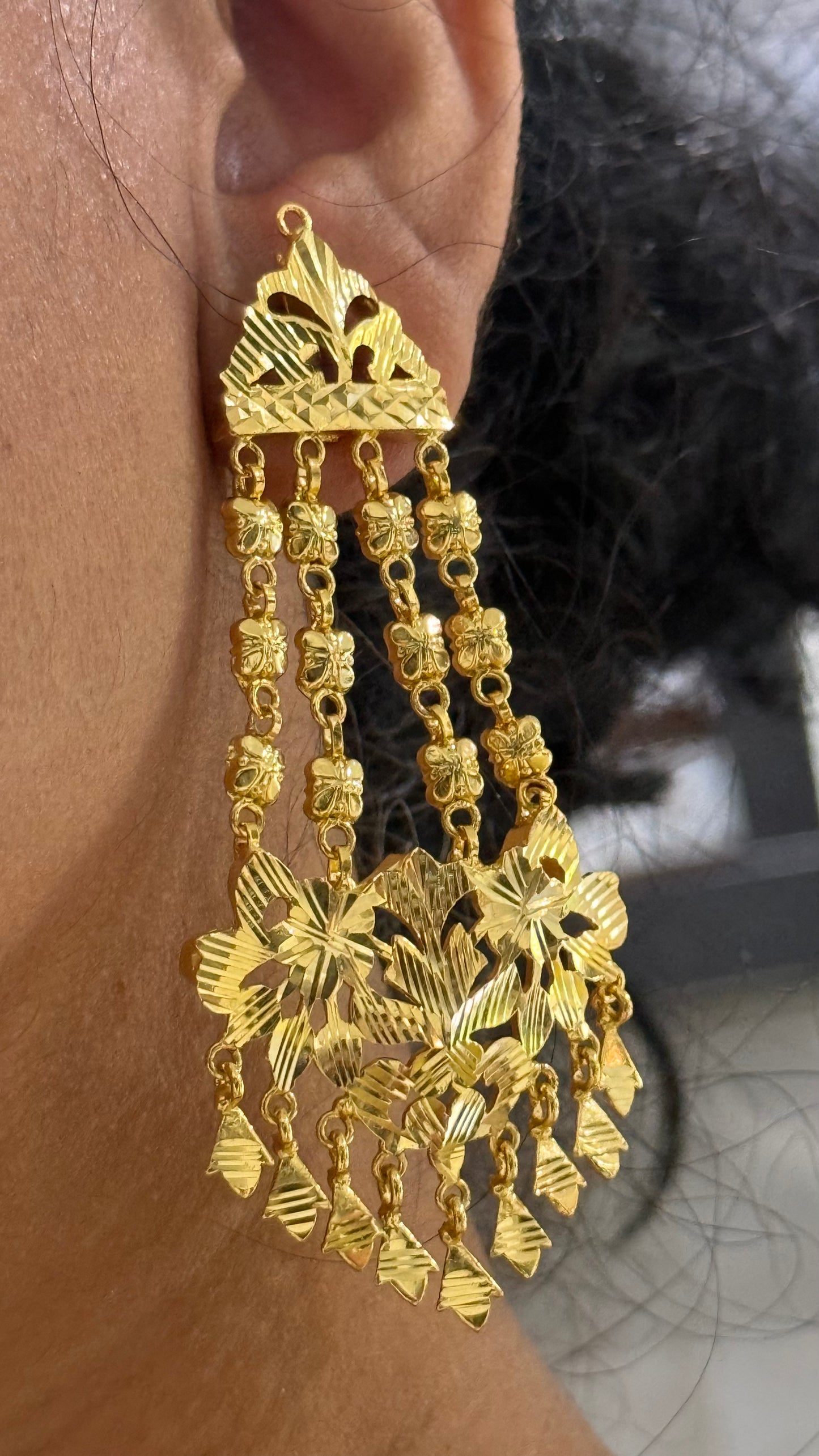 Premium quality gold plated Raani haar with matching earrings Sandookh collection