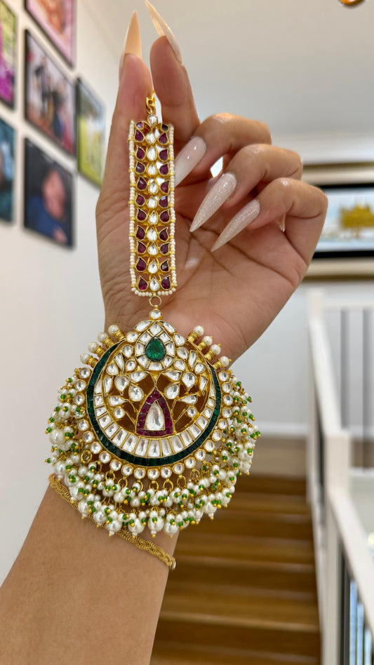 Gold-plated Pachi Kundan tikka for brides and special occasions