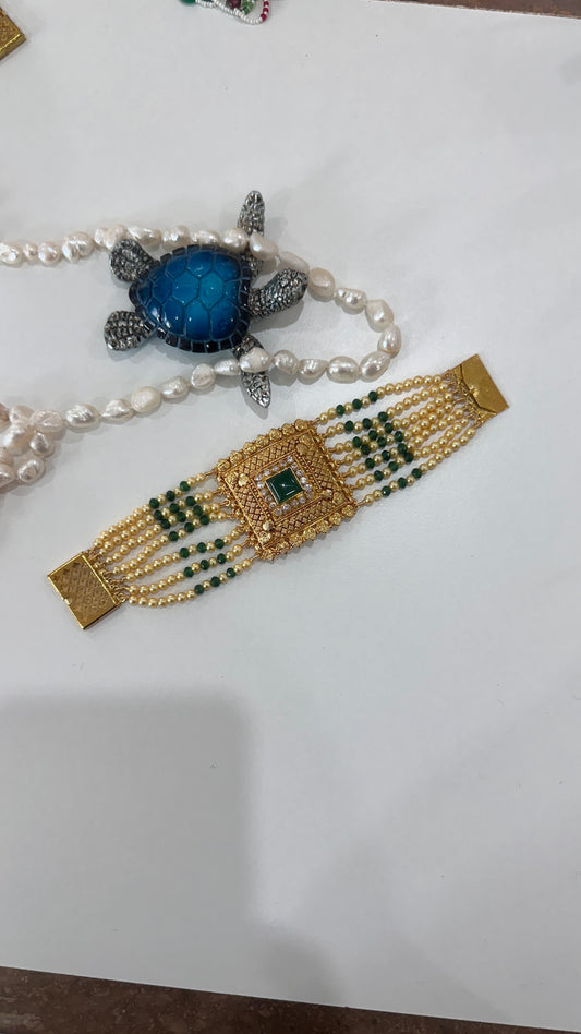 Gold-plated bahi bracelet