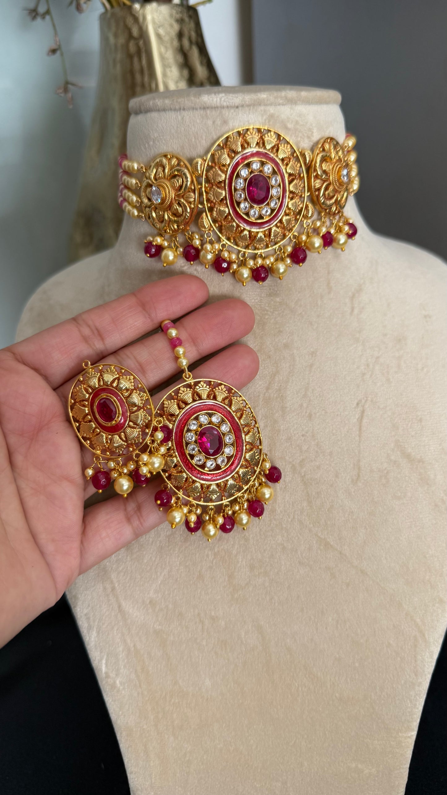 Gold-plated necklace for women