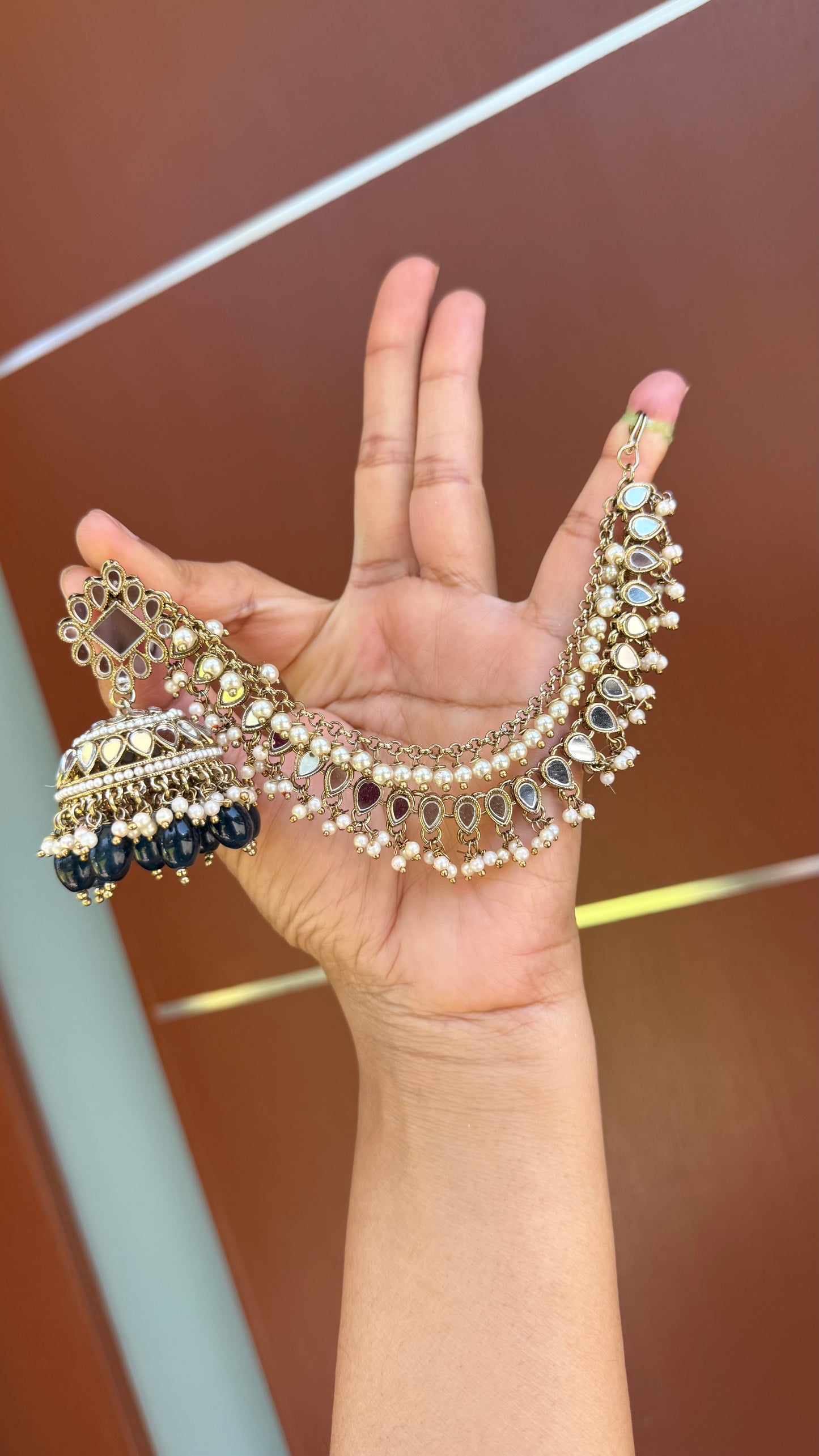 mirror jhumka with sahare