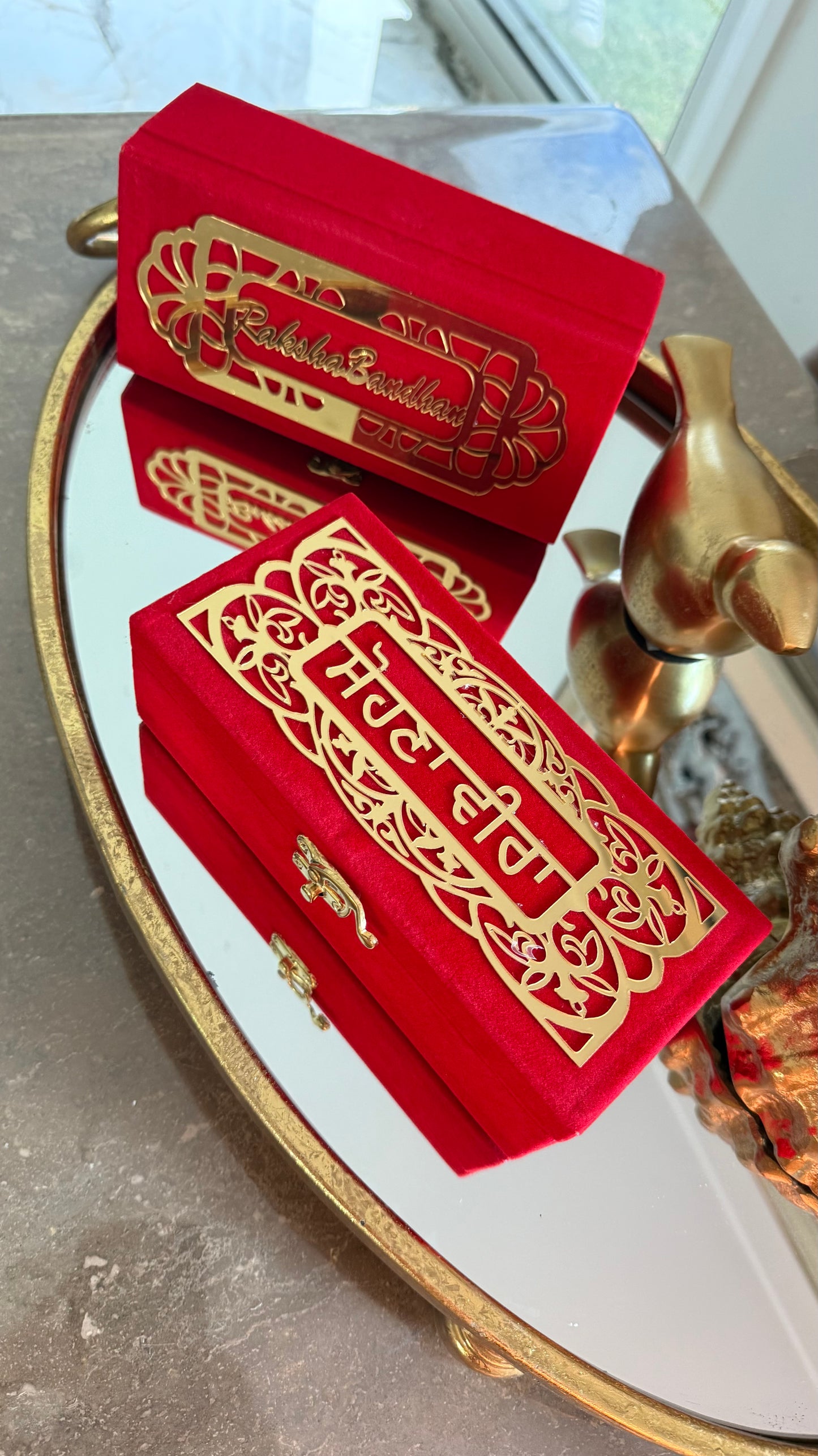 Luxury Rakhi hamper with designer Rakhi and chocolates