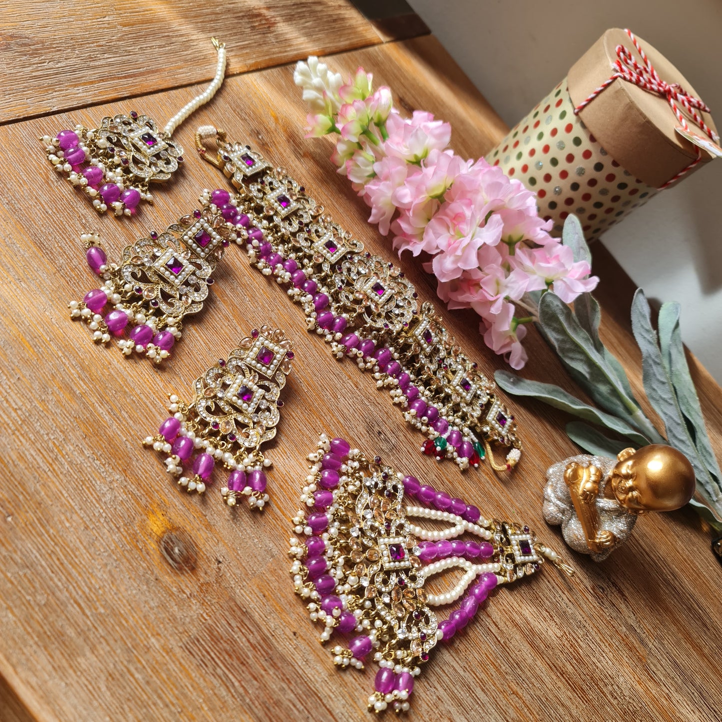 Zara pakistani passa choker set