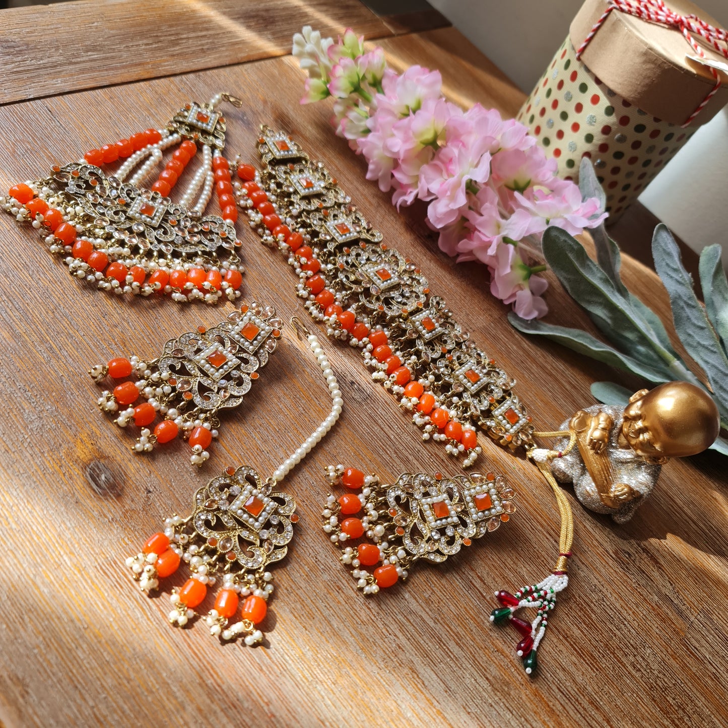 Zara pakistani passa choker set