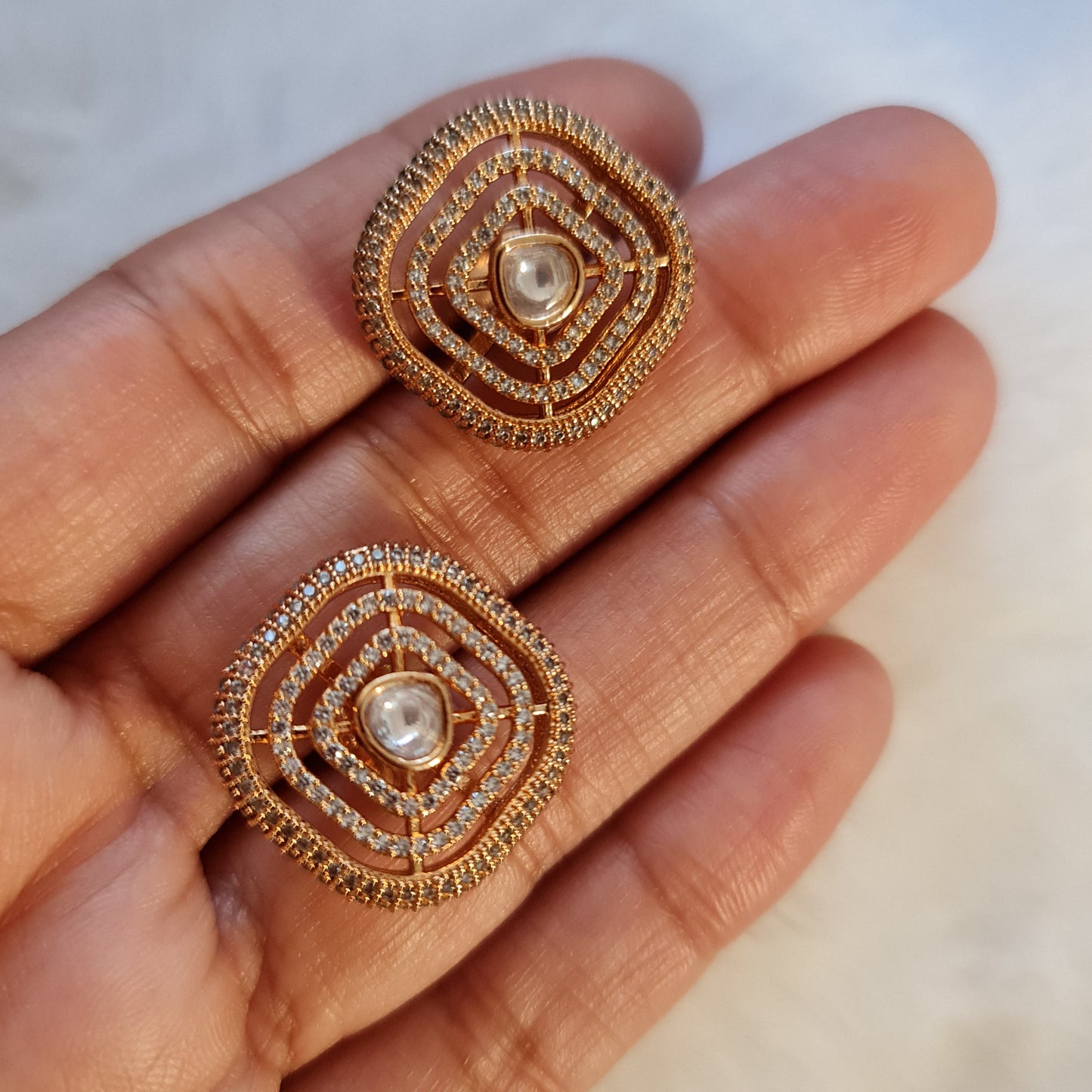 Uncut kundan studs