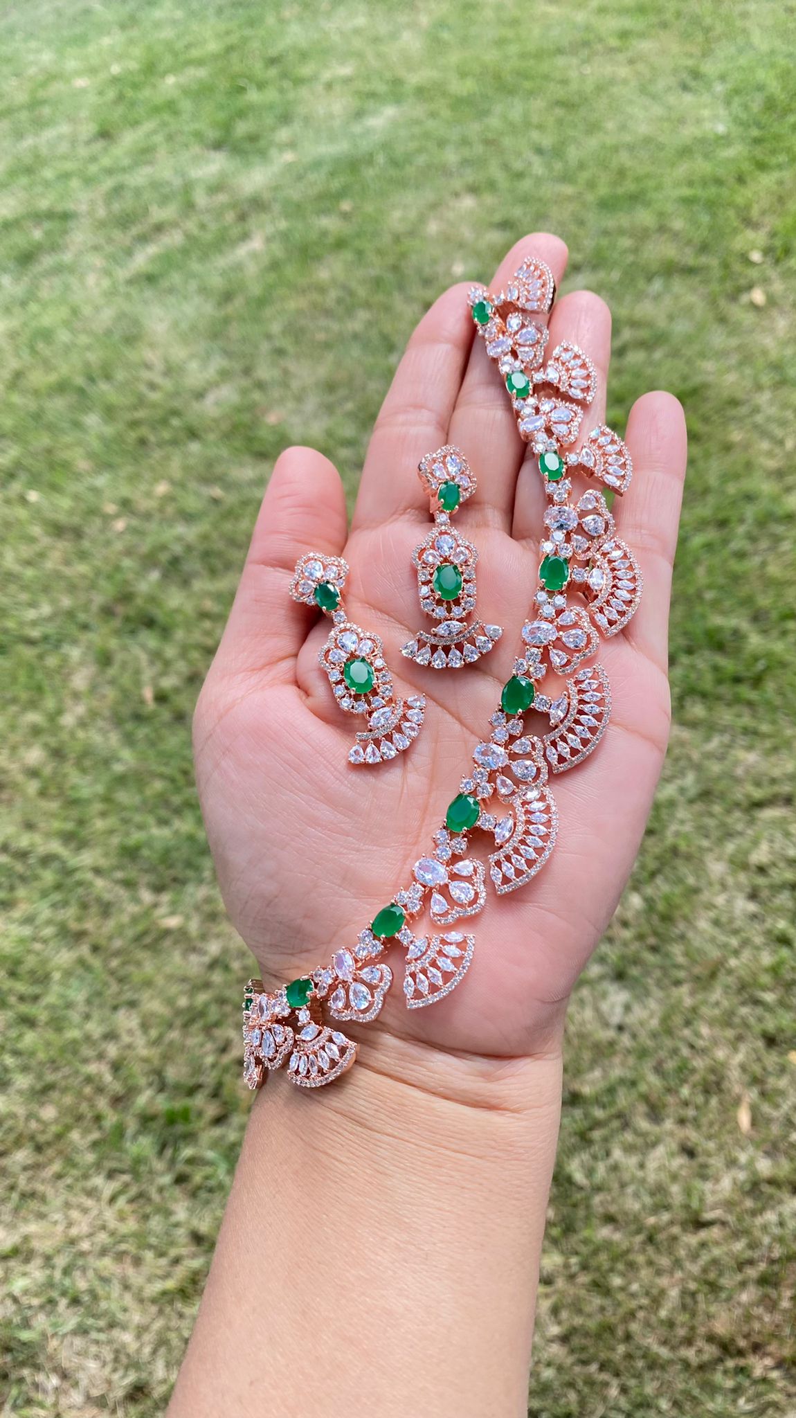 Heera american diamond necklace
