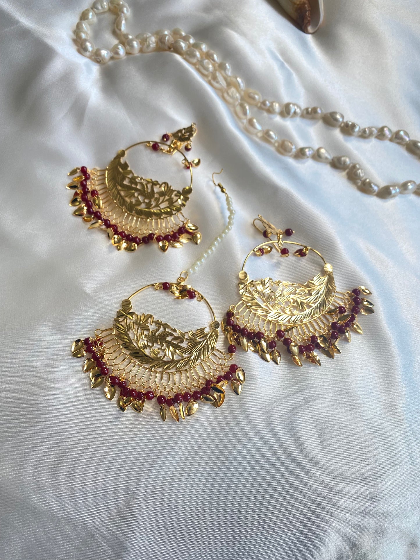 pippal patti light weight earring and tikka