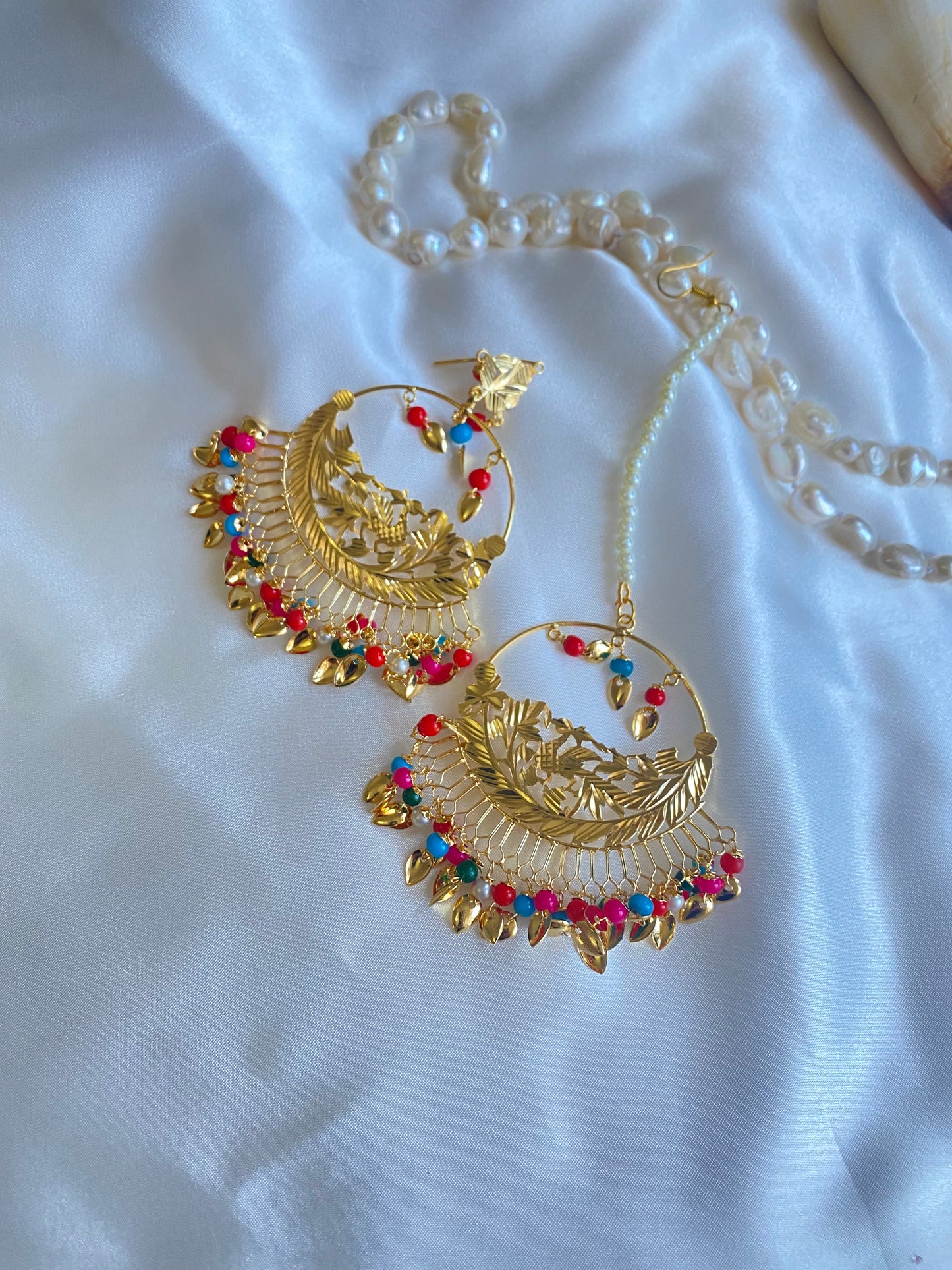 pippal patti light weight earring and tikka