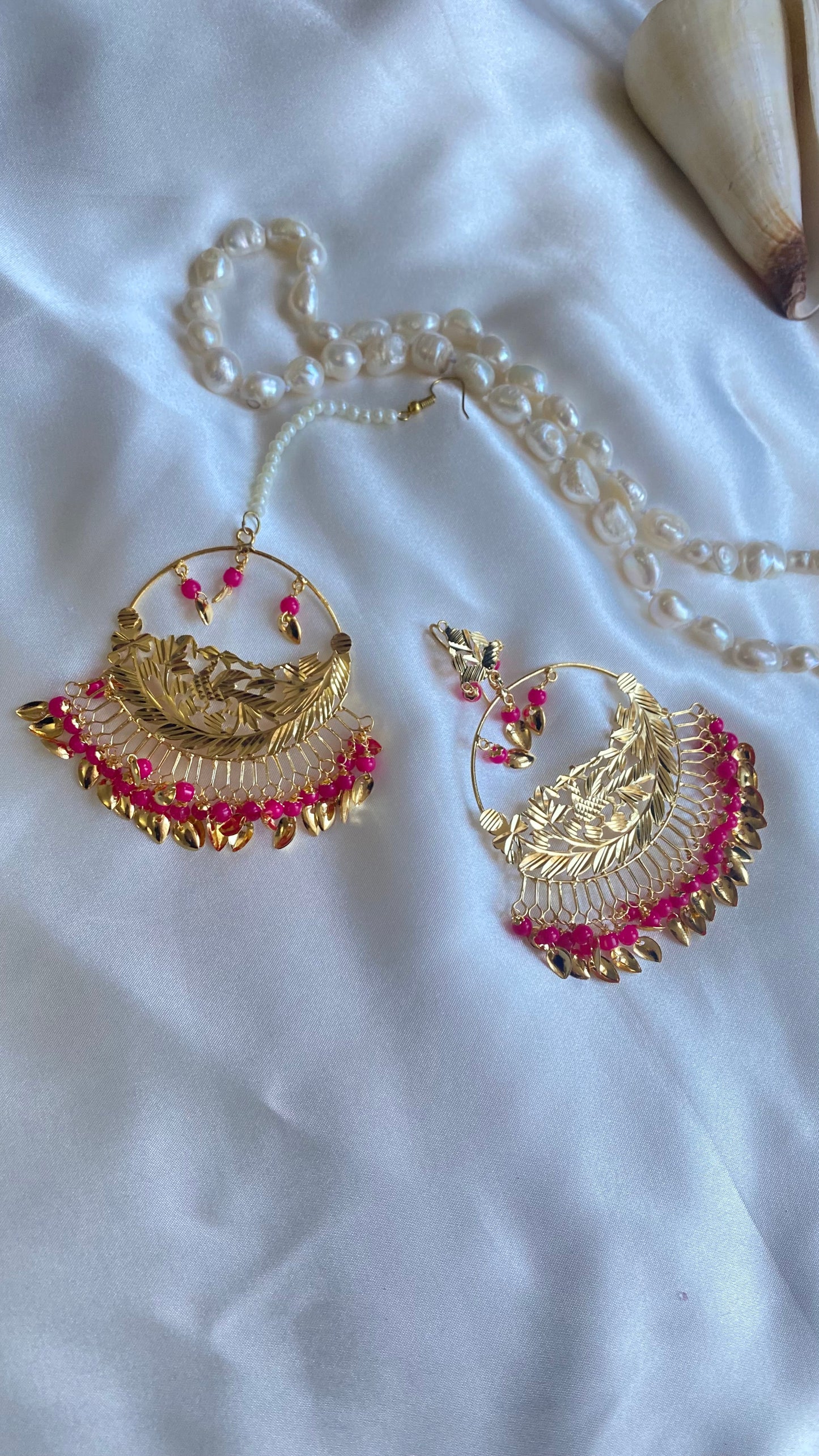 pippal patti light weight earring and tikka