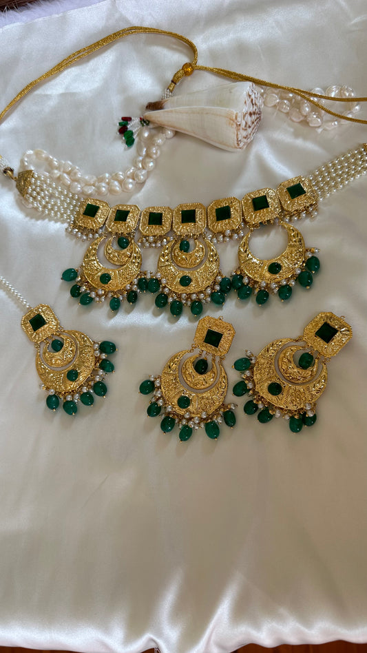 Traditional punjabi gold finish choker set sandookh perfect for bride