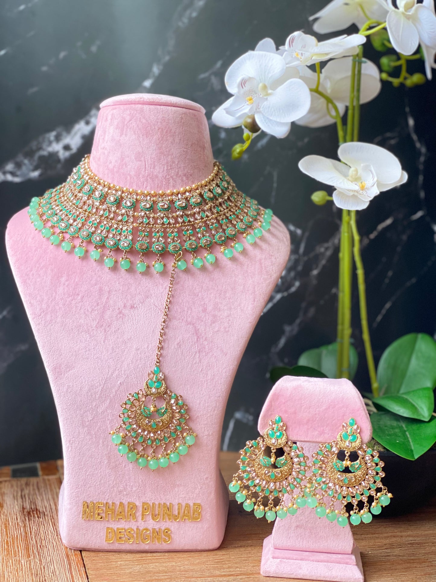 Mint bridal choker