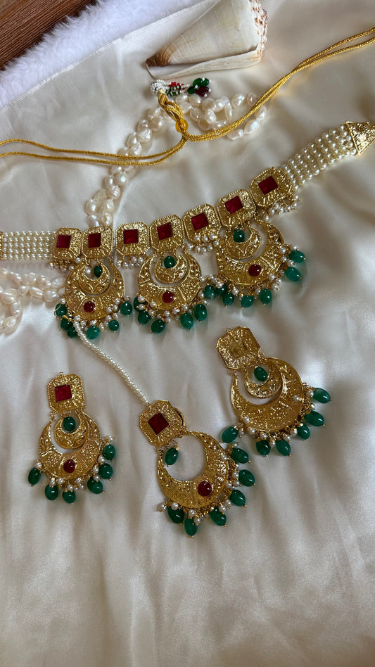 Traditional punjabi gold finish choker set sandookh perfect for bride