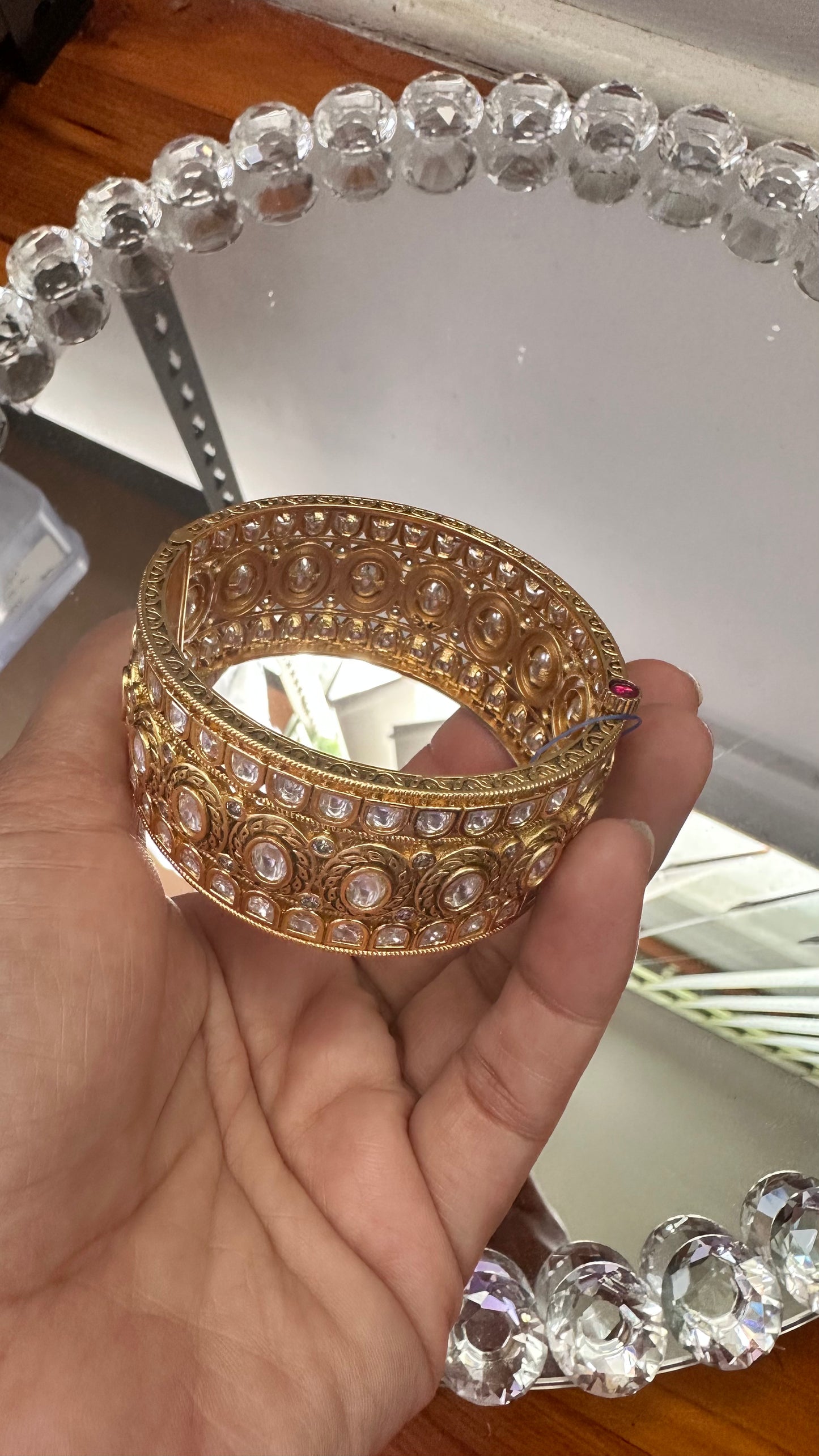 golden uncut kundan kangan openable