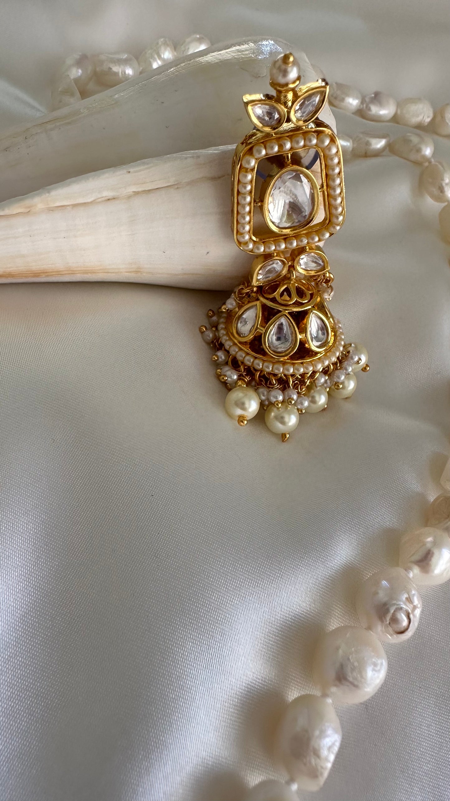 Uncut kundan jhumka