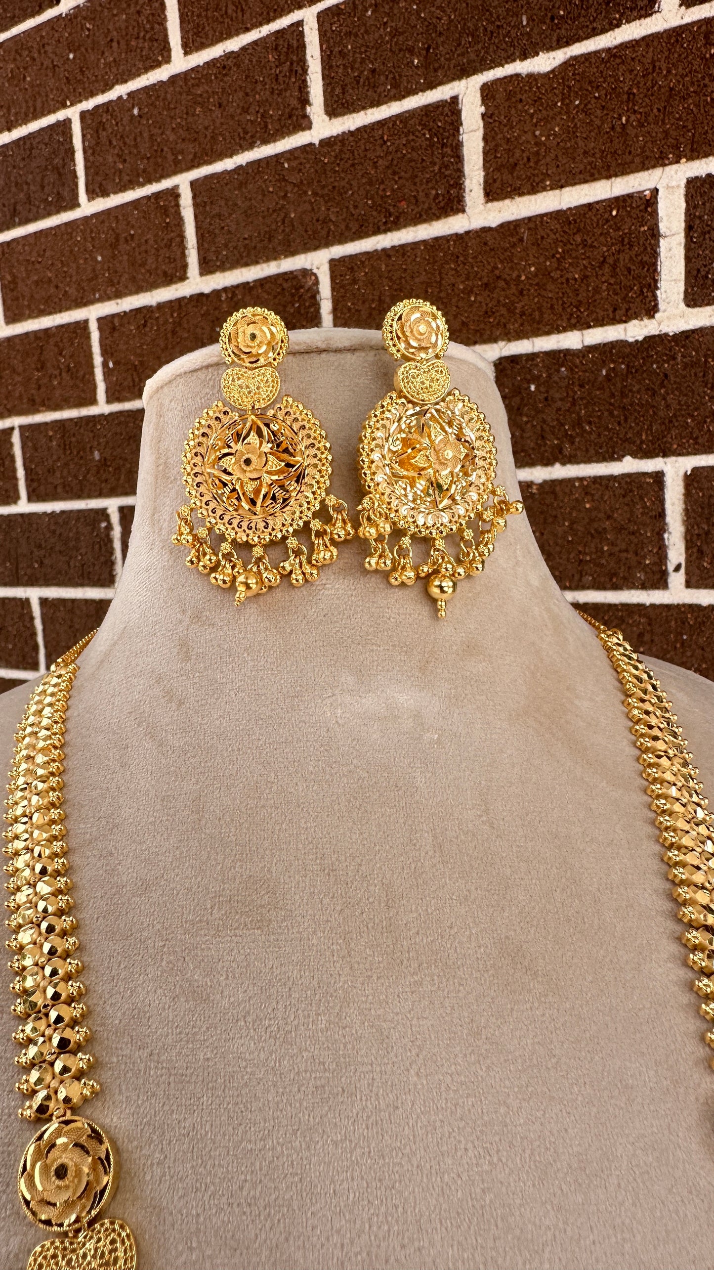 Gold plated raani haar Sandookh collection